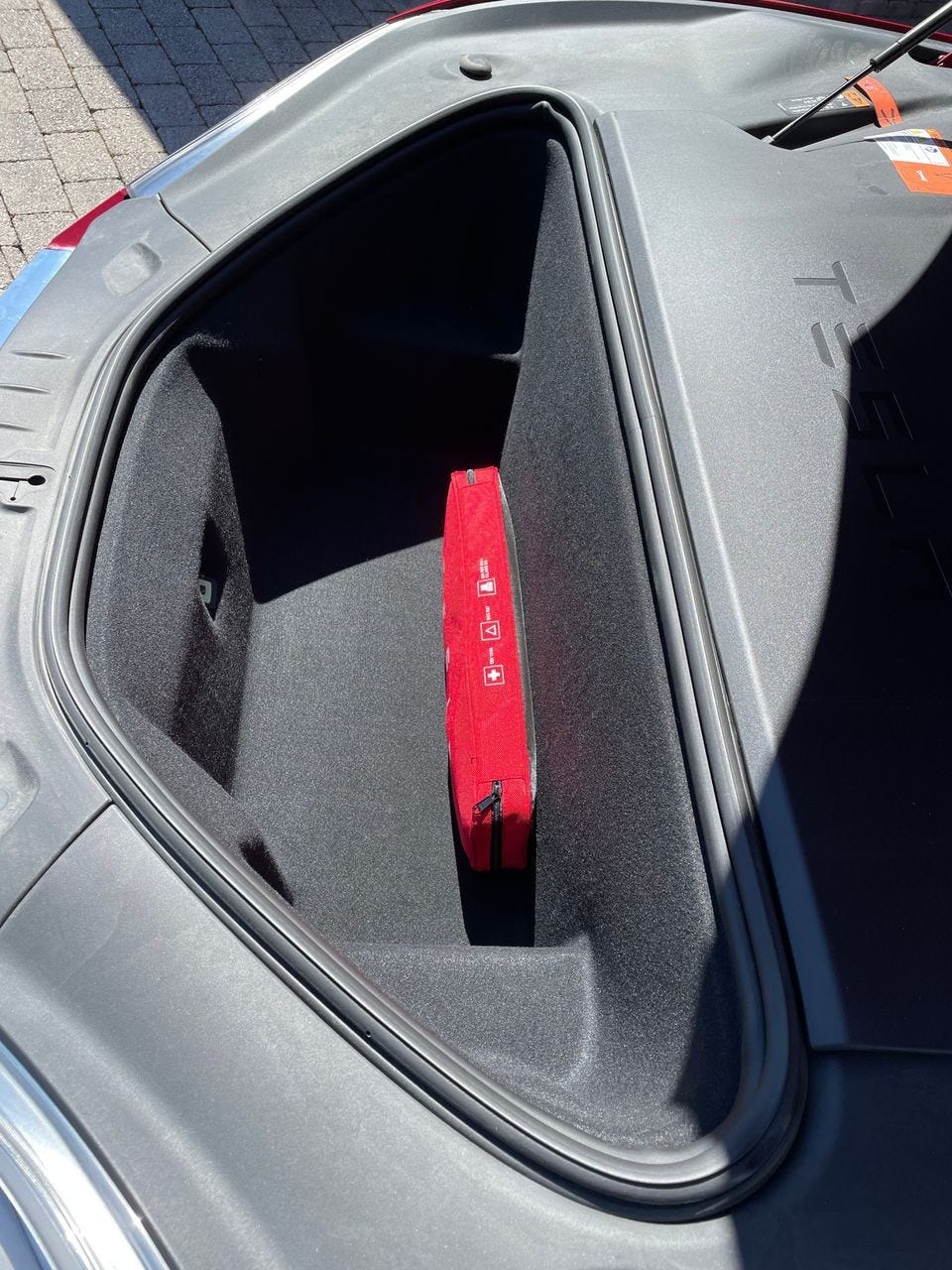 Tesla Model S 75D, 525ps, 2017
