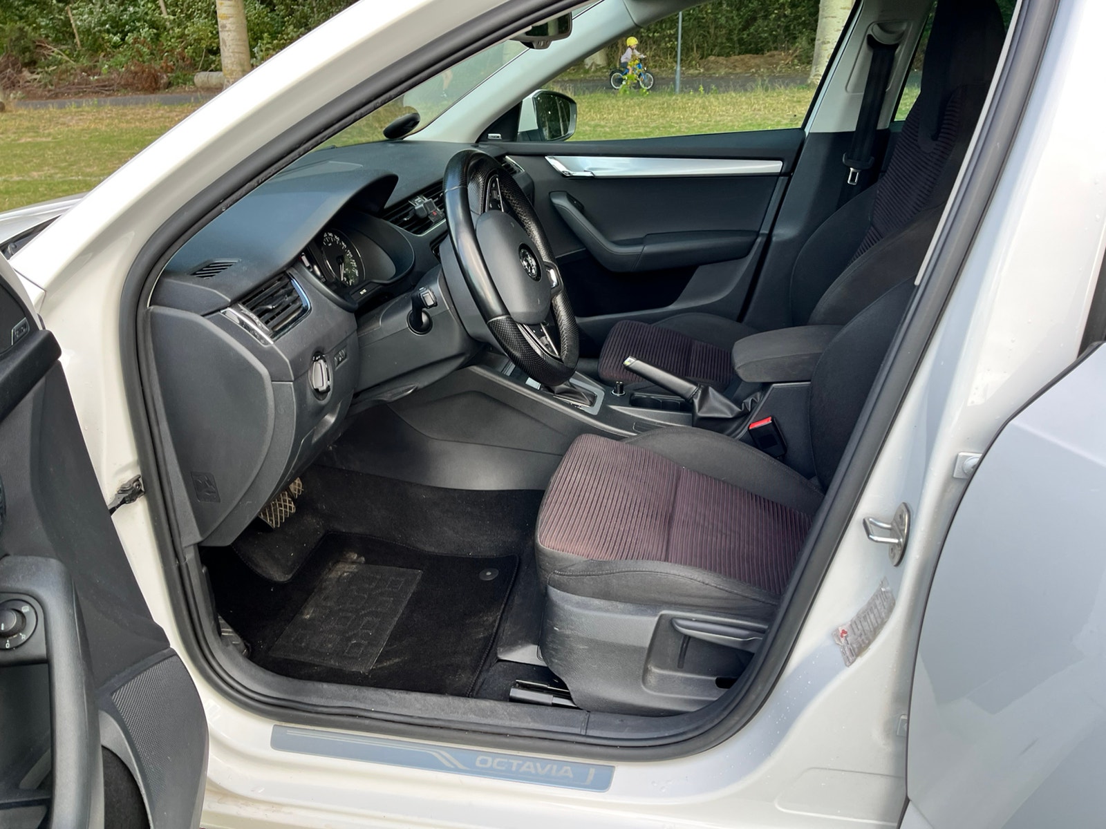 Škoda Octavia Combi 1.4 TSI DSG Sequential, 7-trins, 150ps, 2016
