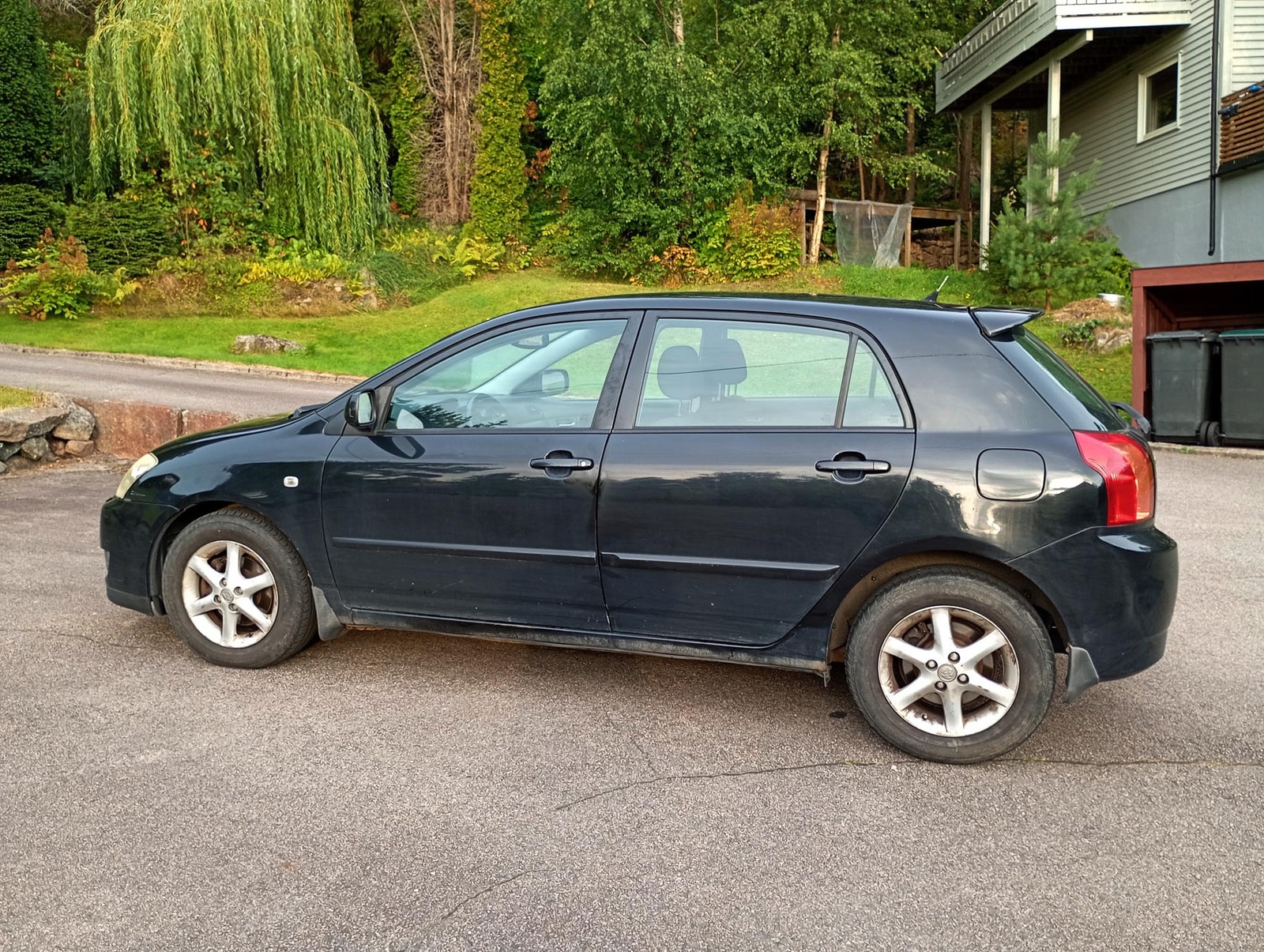 Toyota Corolla 5-door 1.4 D-4D Manual, 5-trins, 90ps, 2006