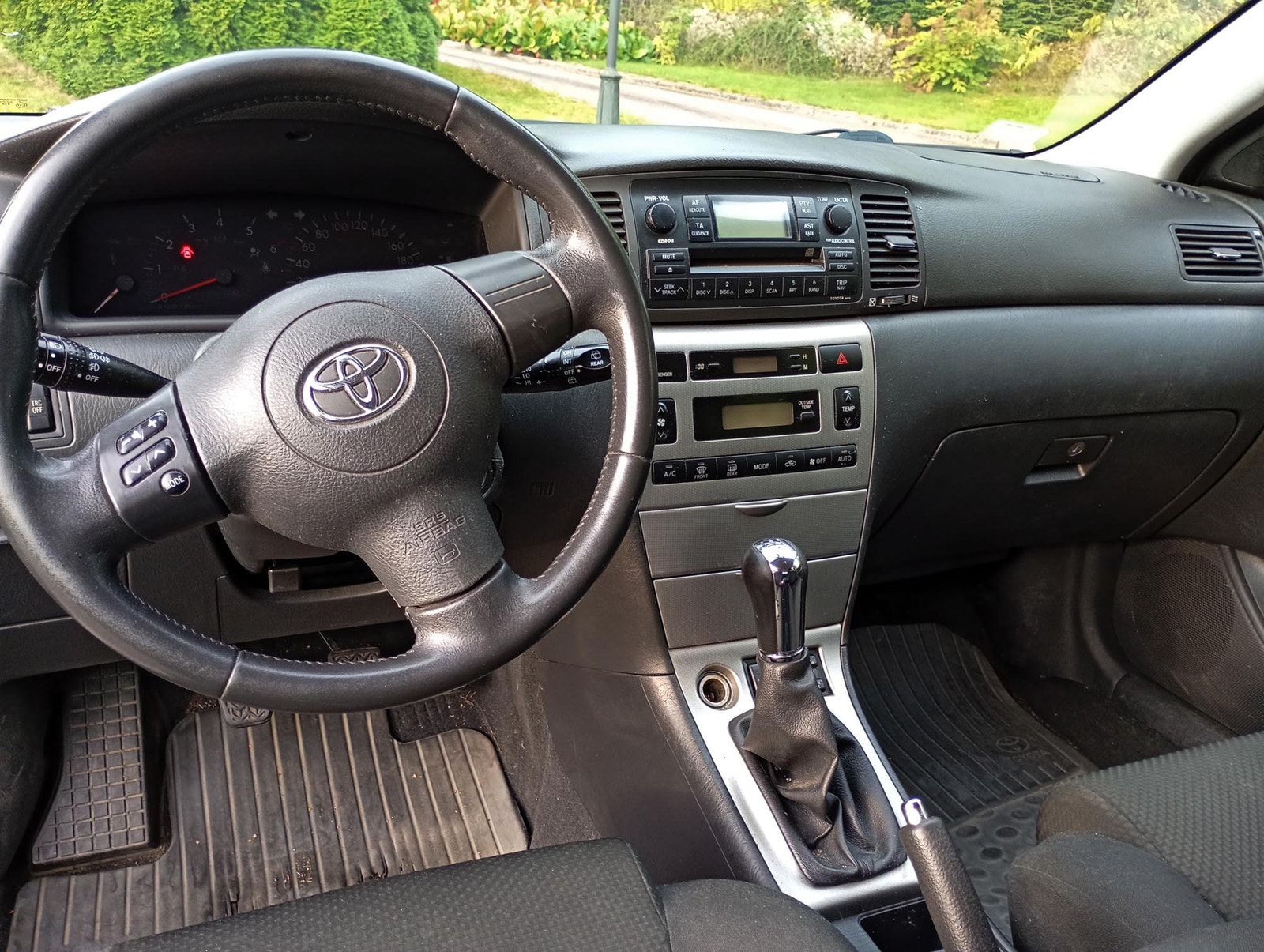 Toyota Corolla 5-door 1.4 D-4D Manual, 5-trins, 90ps, 2006