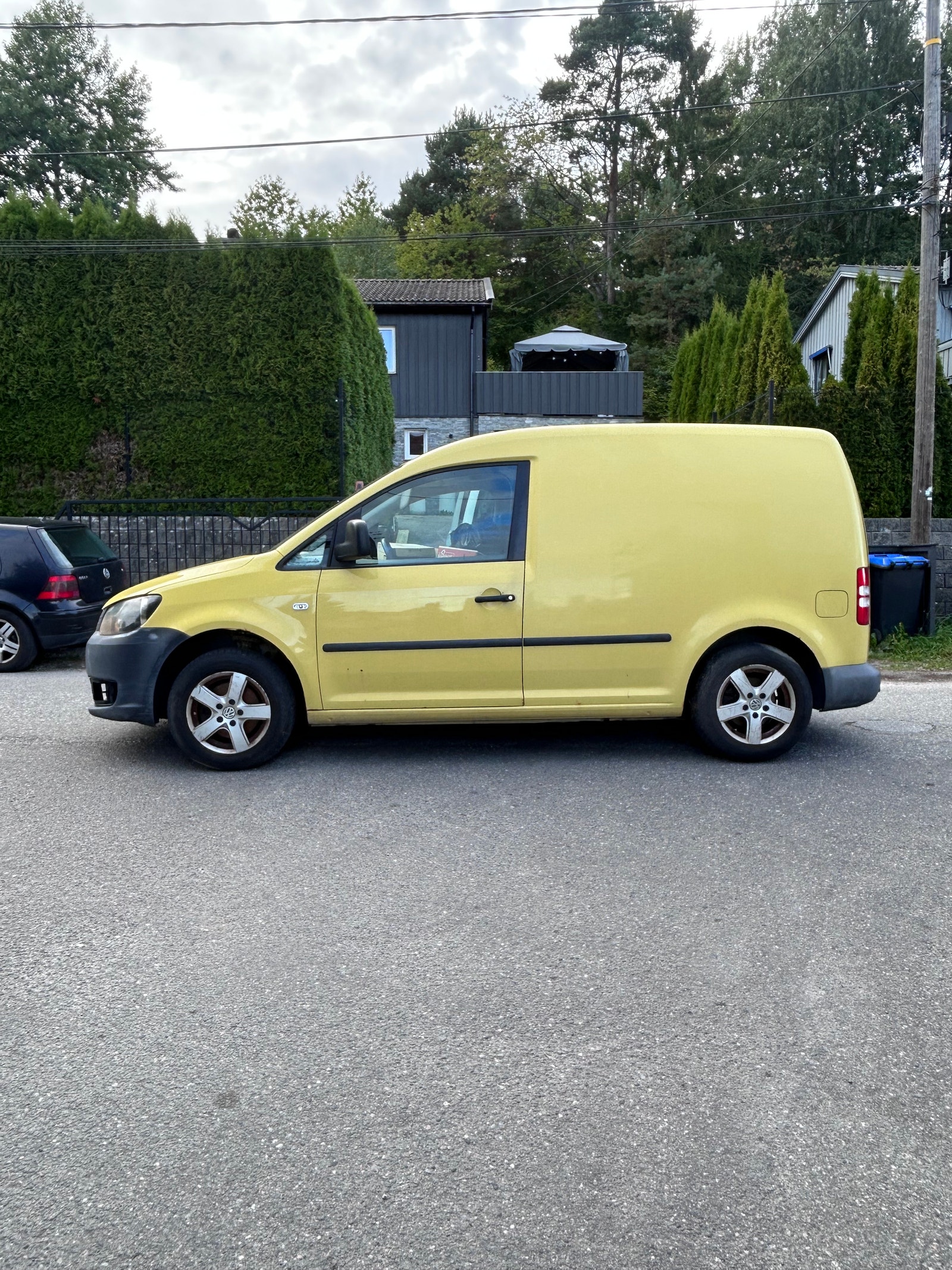 Volkswagen Caddy Panel Van 1.6 TDI DPF DSG Sequential, 102hp, 2011