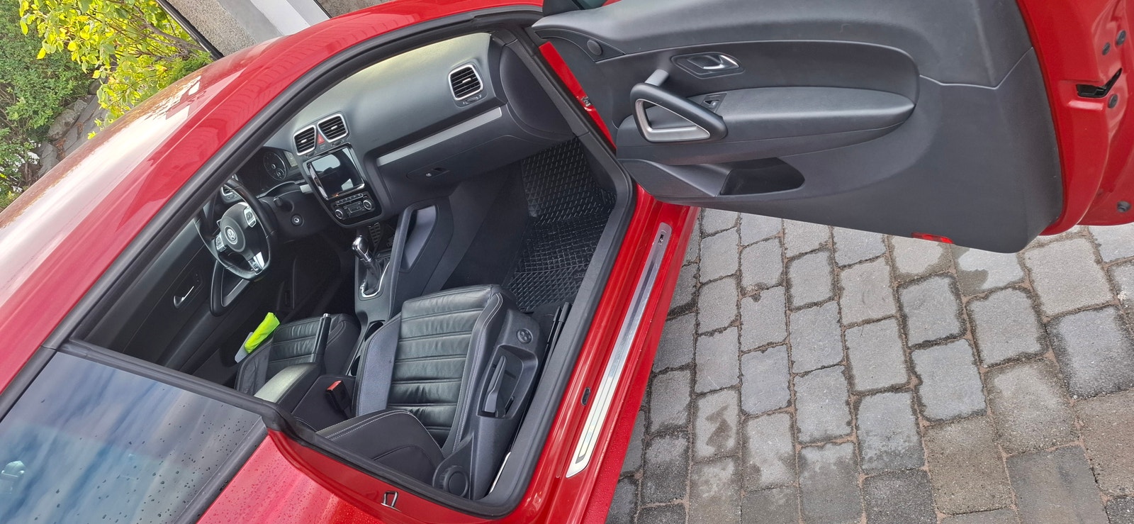 Volkswagen Scirocco 1.4 TSI DSG Sequential, 160hp, 2011