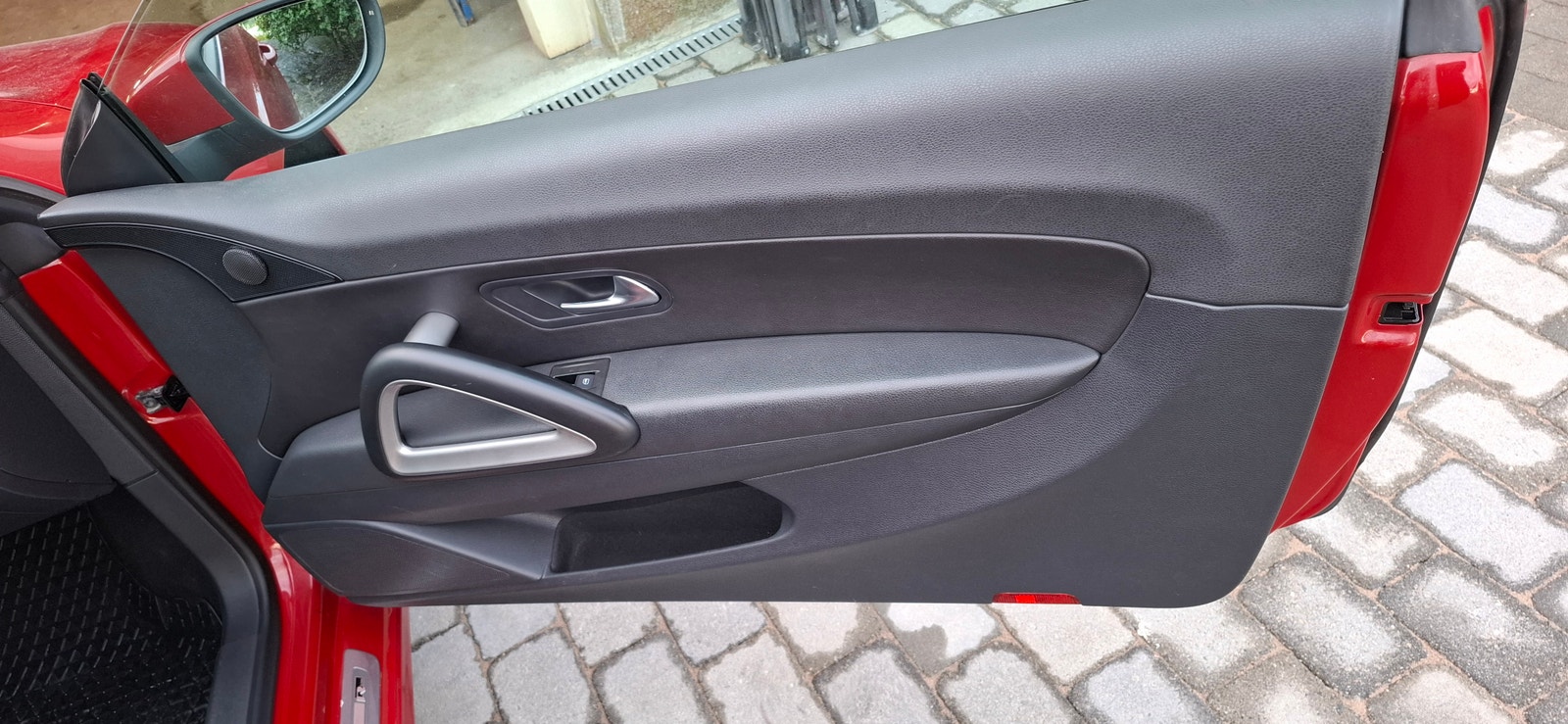 Volkswagen Scirocco 1.4 TSI DSG Sequential, 160hp, 2011