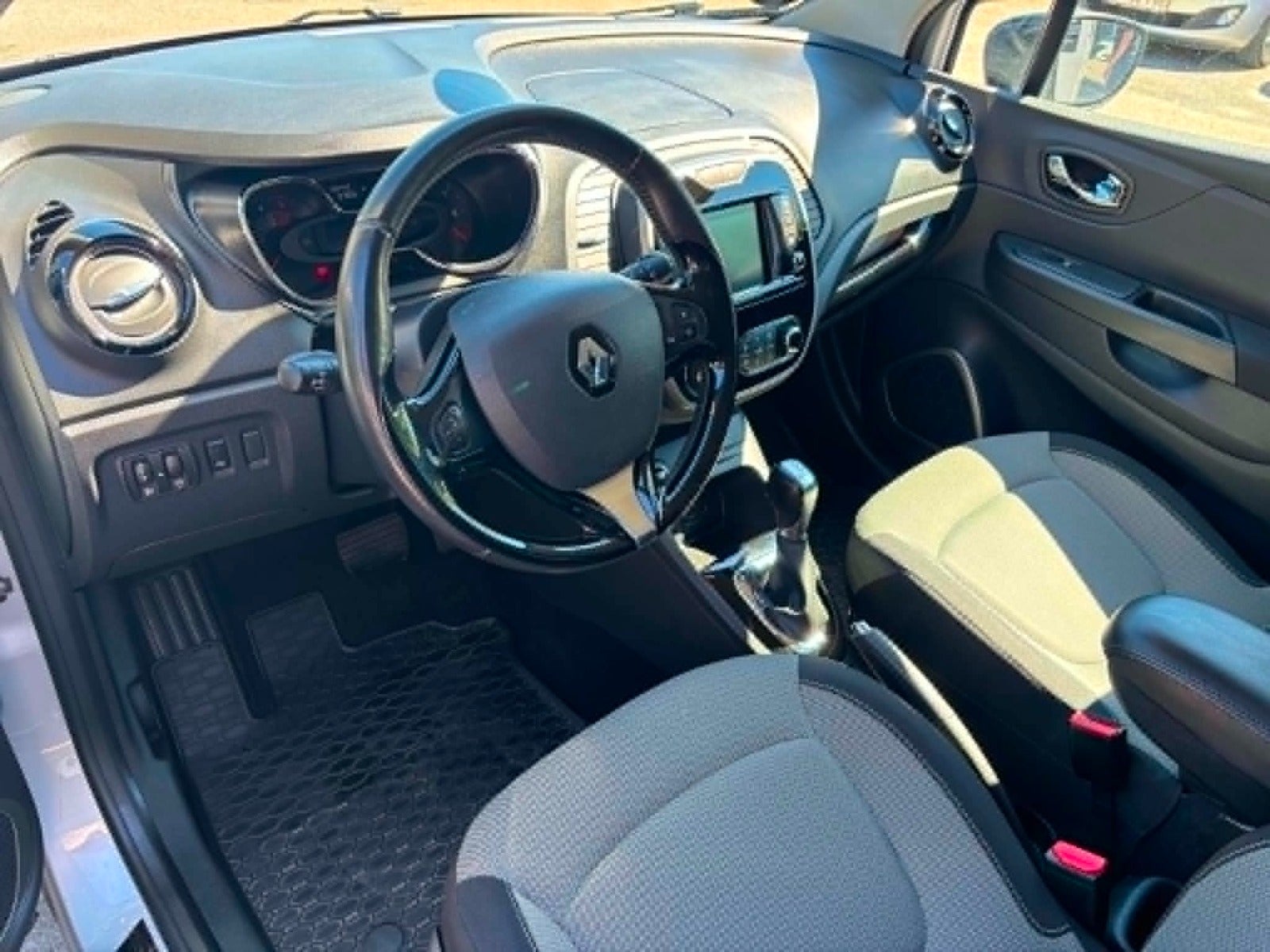 Renault Captur 1.5 dCi EDC, 90hp, 2017