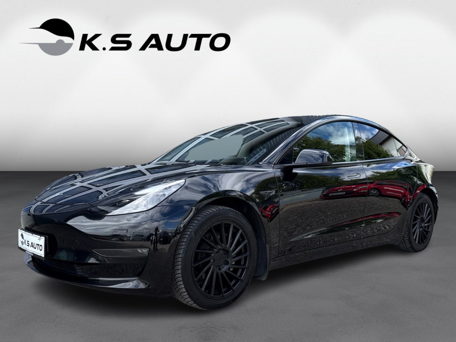 Tesla Model 3 Long Range AWD, 498ps, 2021