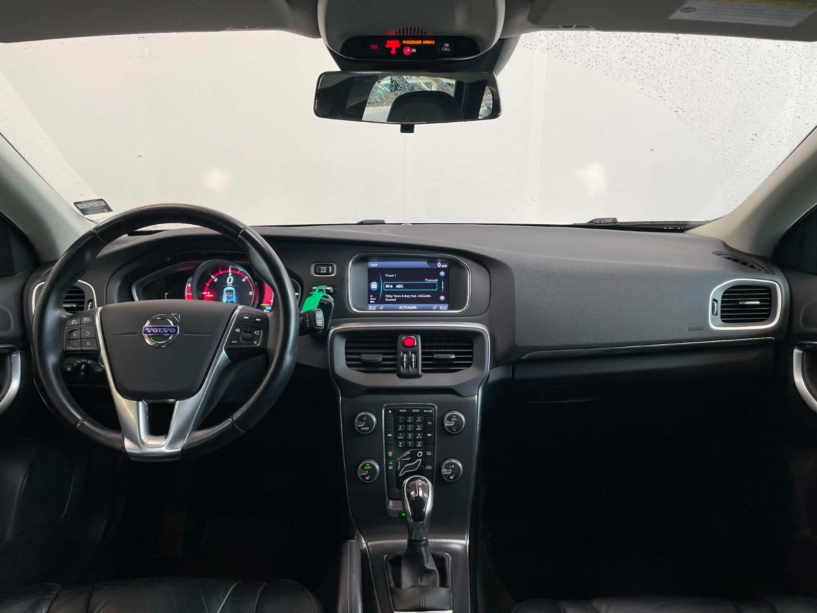 Volvo V40 D2 Powershift, 115hp, 2014