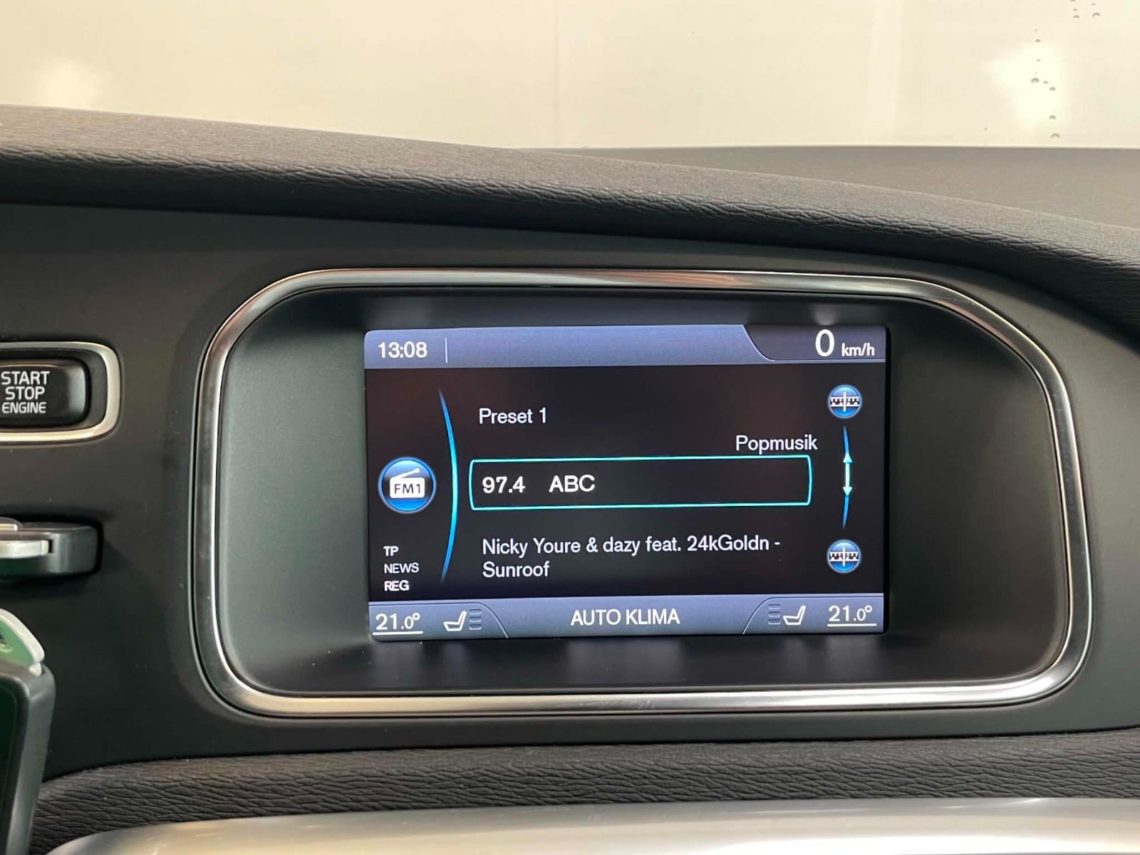 Volvo V40 D2 Powershift, 115hp, 2014