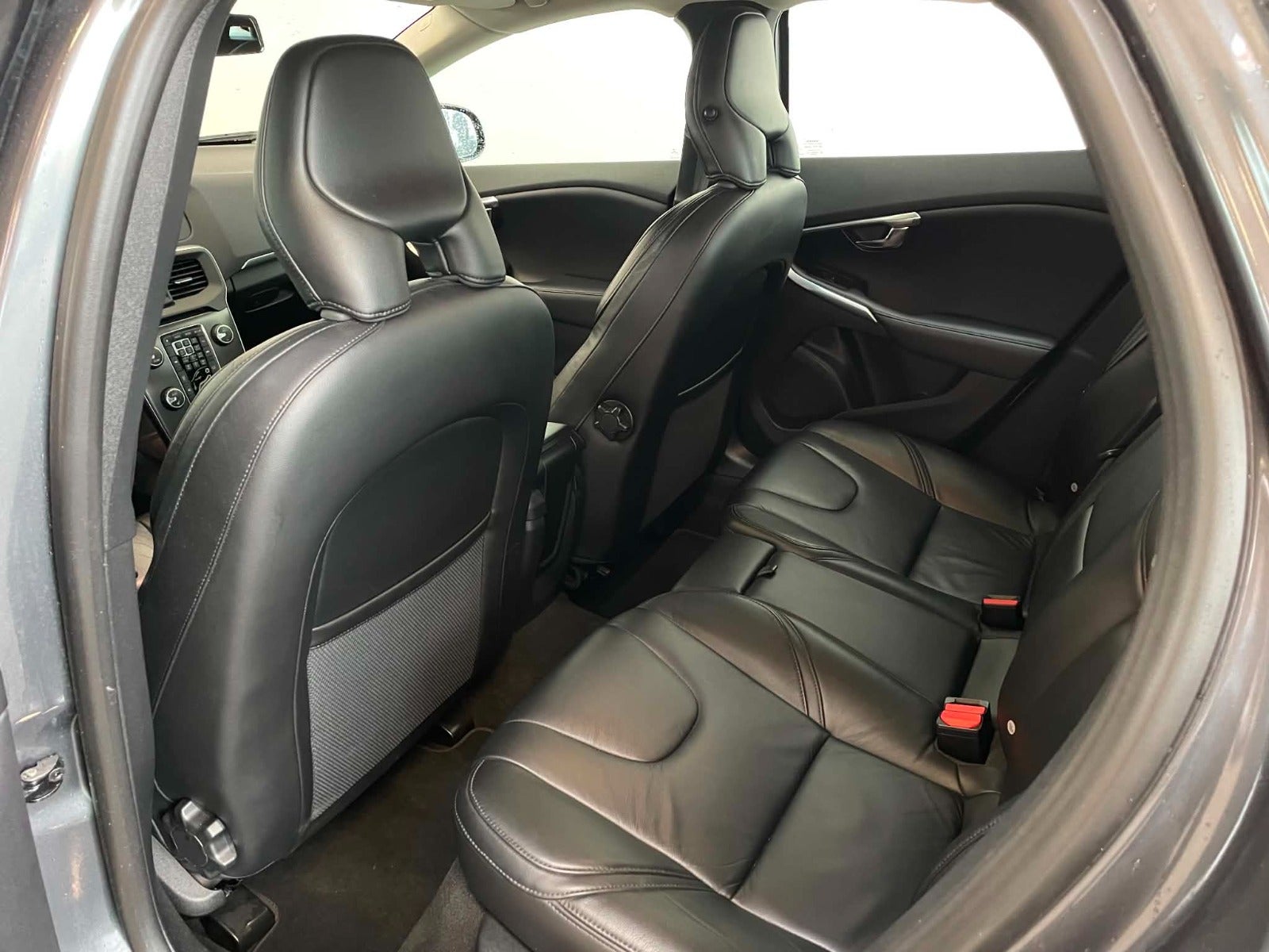 Volvo V40 D2 Powershift, 115hp, 2014