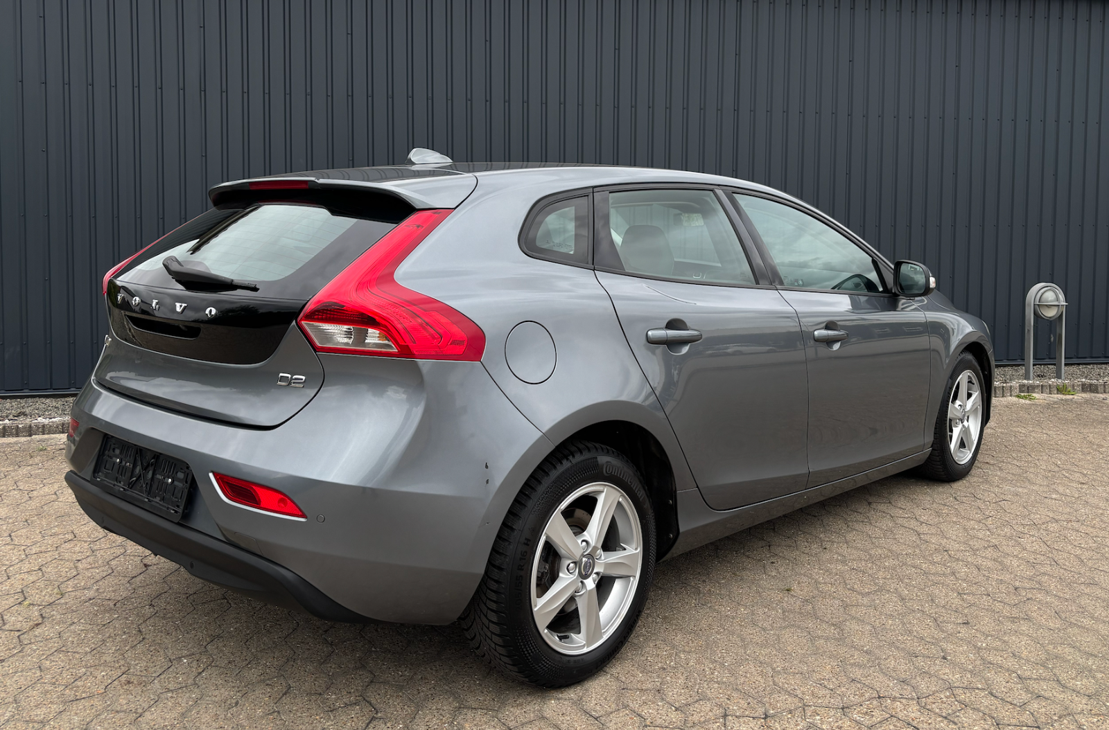 Volvo V40 D2 Manual, 6-trins, 115ps, 2015