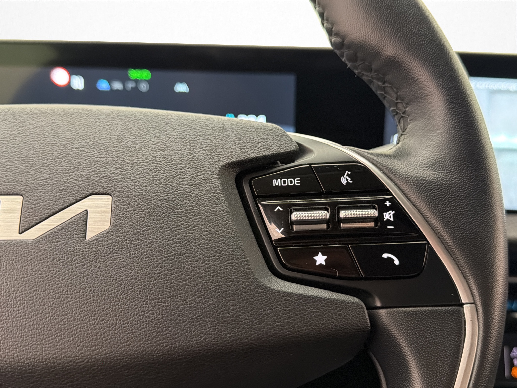 Kia EV6 77.4 kWh, 228ps, 2022