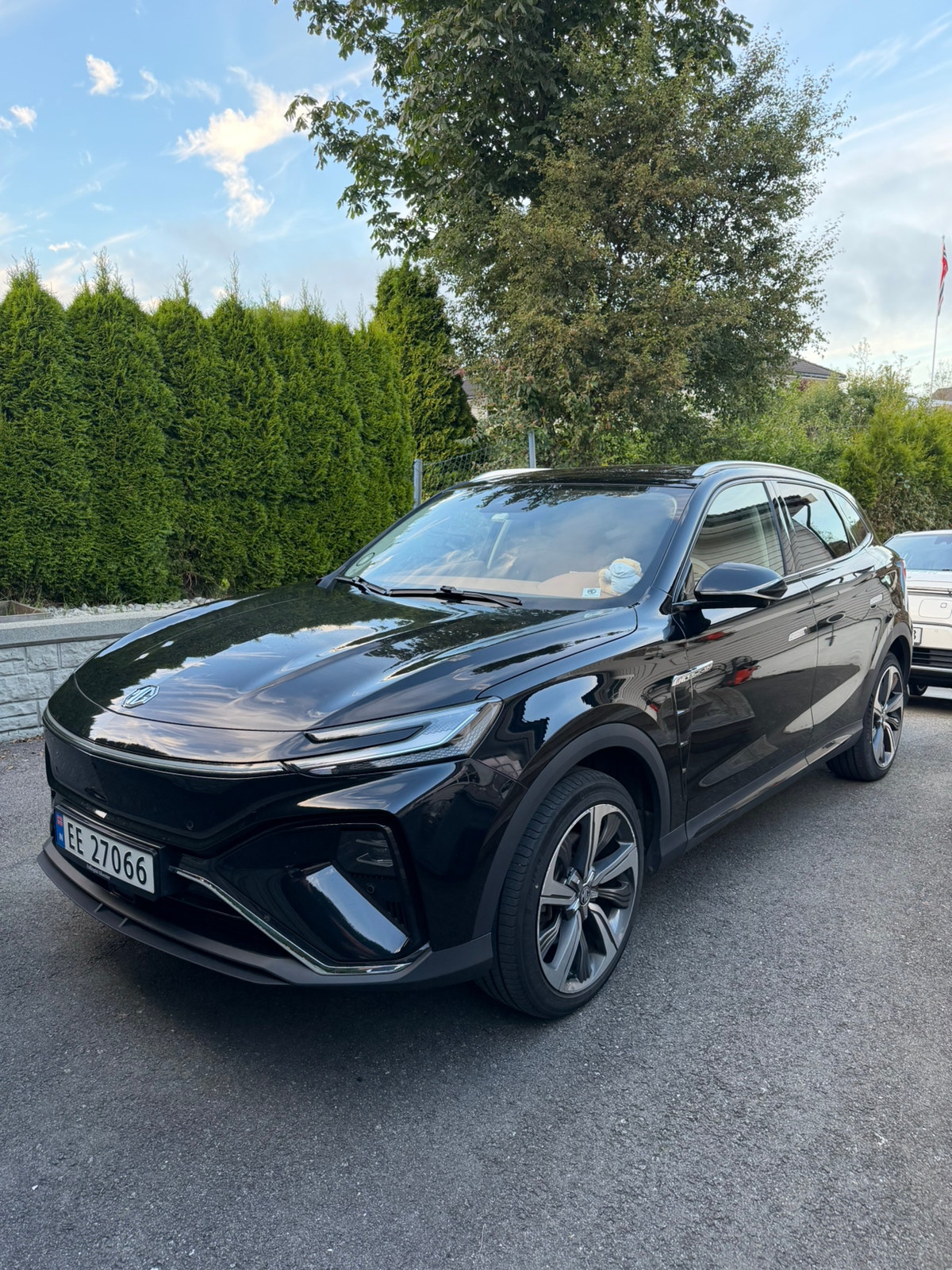 MG Marvel R Performance Automatic, 2-trinn, 288hk, 2022