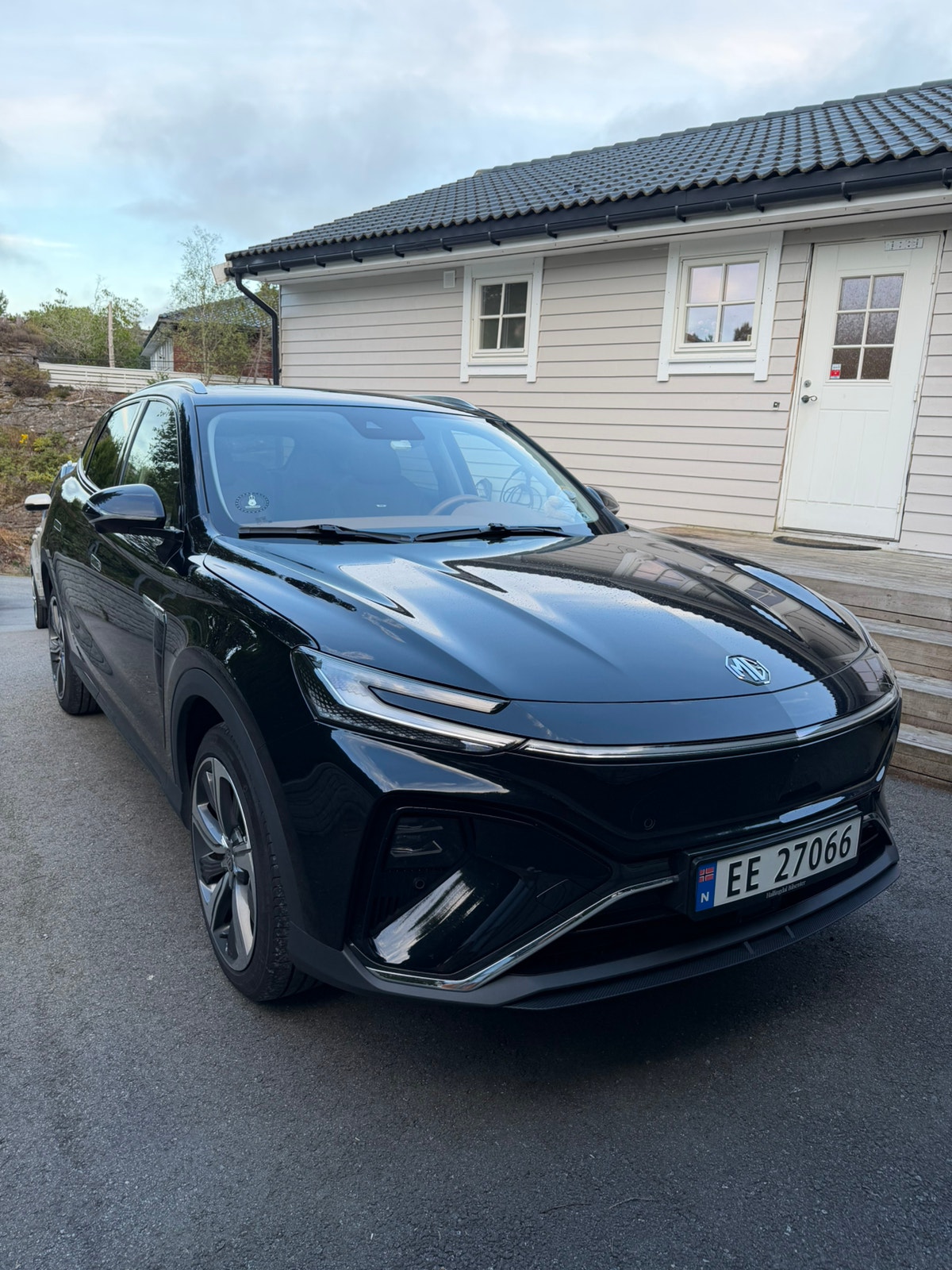 MG Marvel R Performance Automatic, 2-trinn, 288hk, 2022