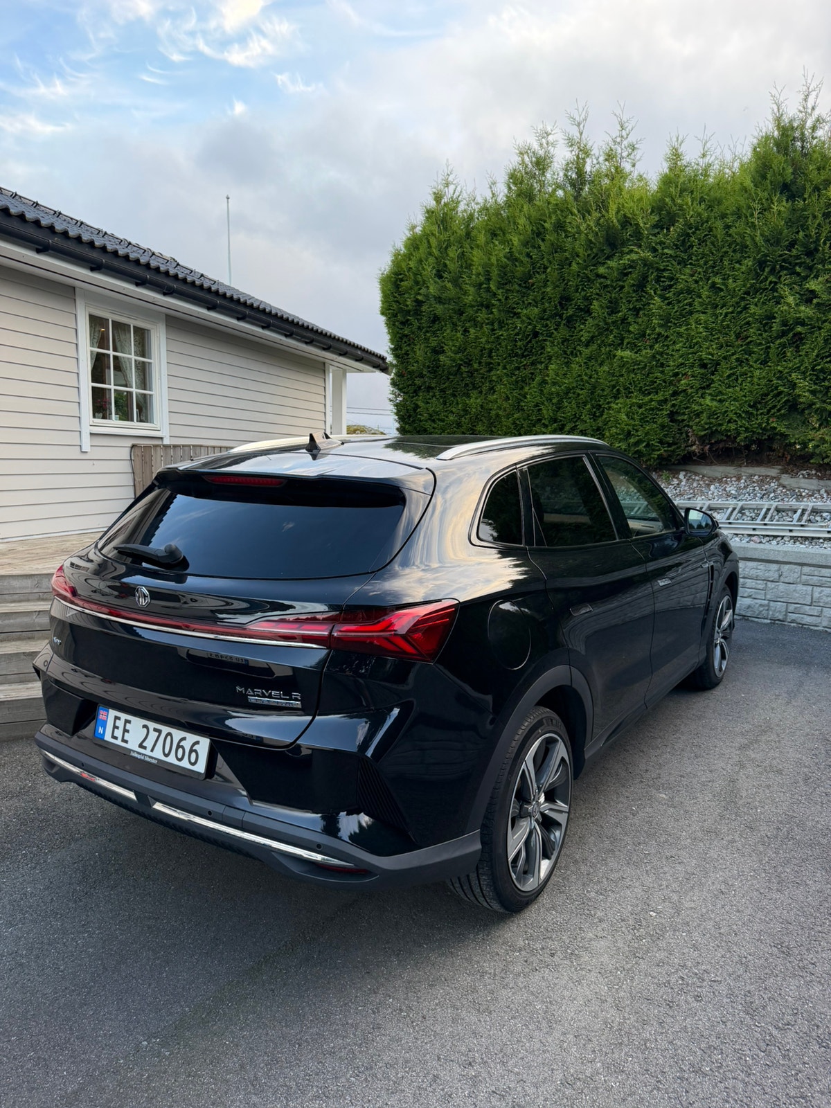MG Marvel R Performance Automatic, 2-trinn, 288hk, 2022