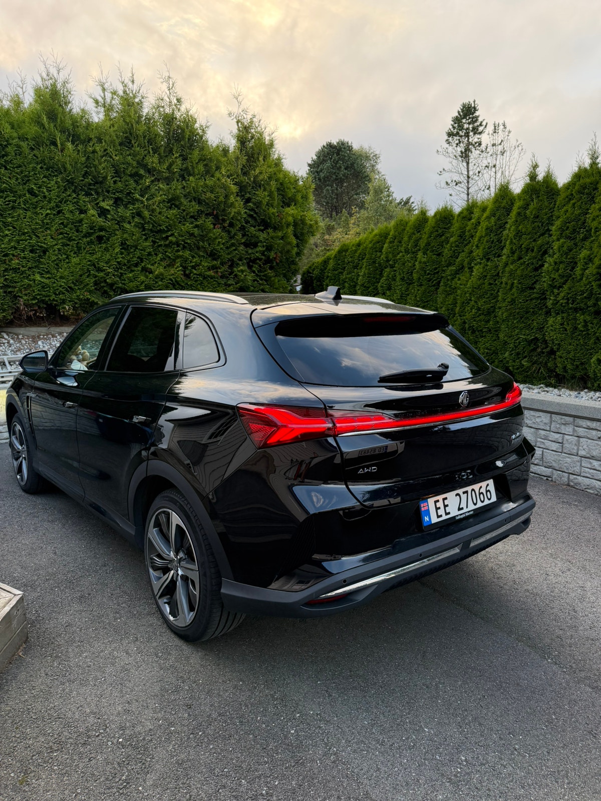 MG Marvel R Performance Automatic, 2-trinn, 288hk, 2022