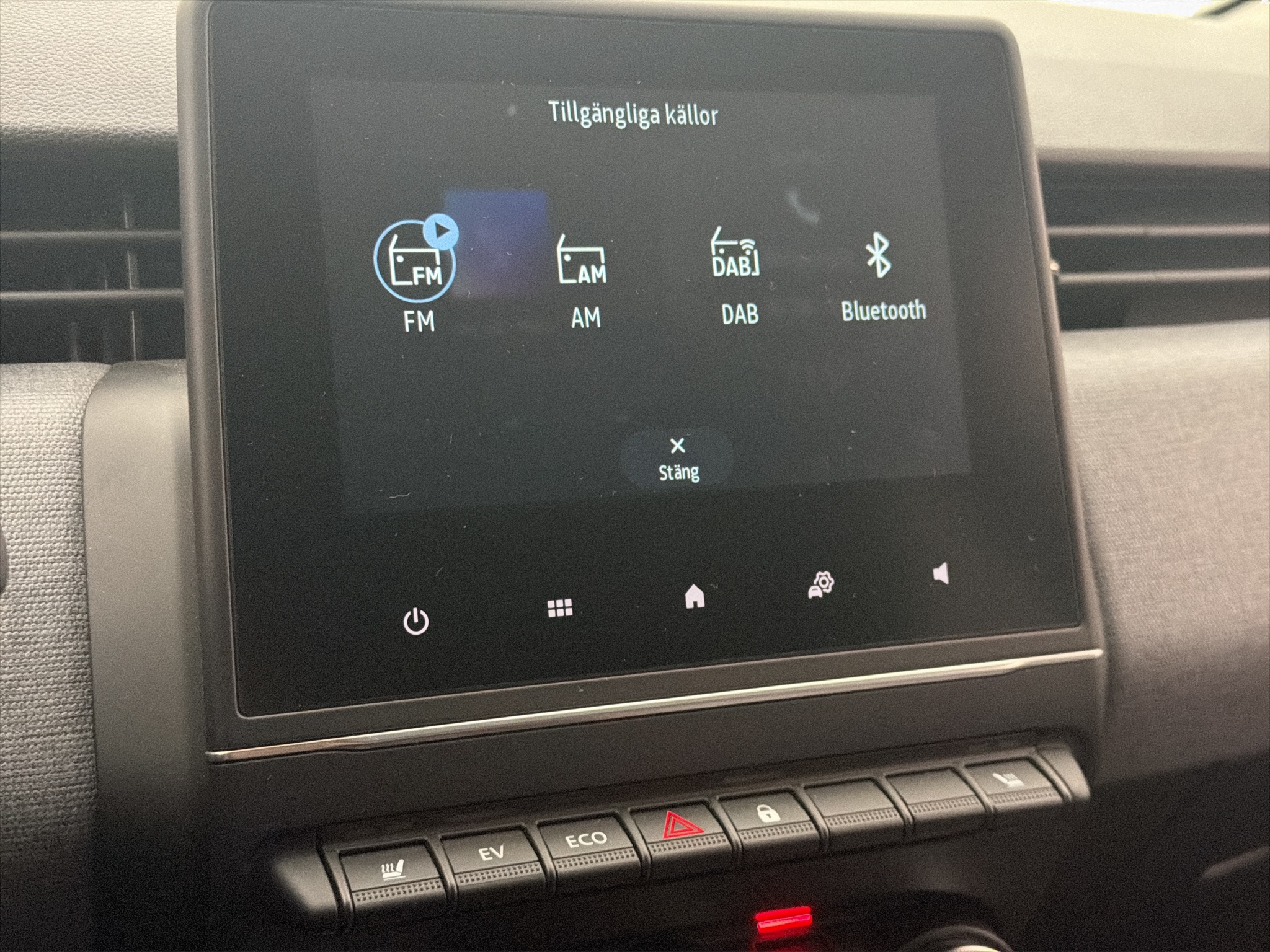 Renault Clio E-TECH MultiMode, 143hk, 2024