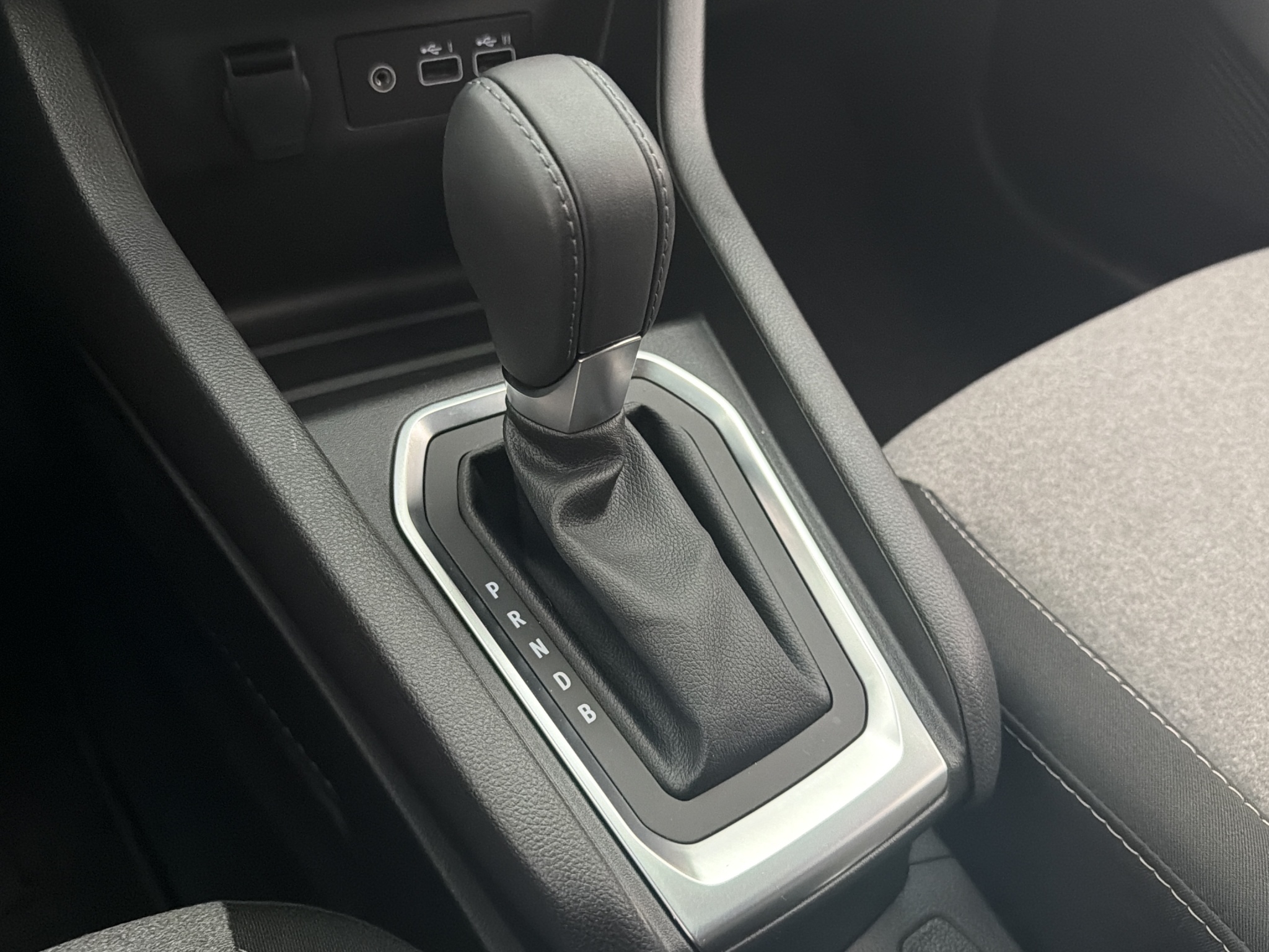Renault Clio E-TECH MultiMode, 143hk, 2024