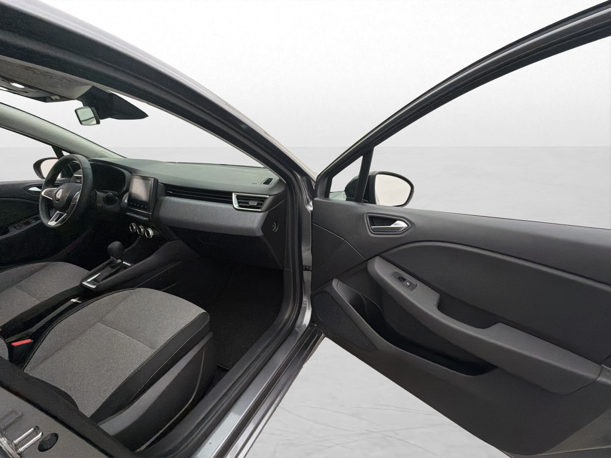 Renault Clio E-TECH MultiMode, 143hk, 2024