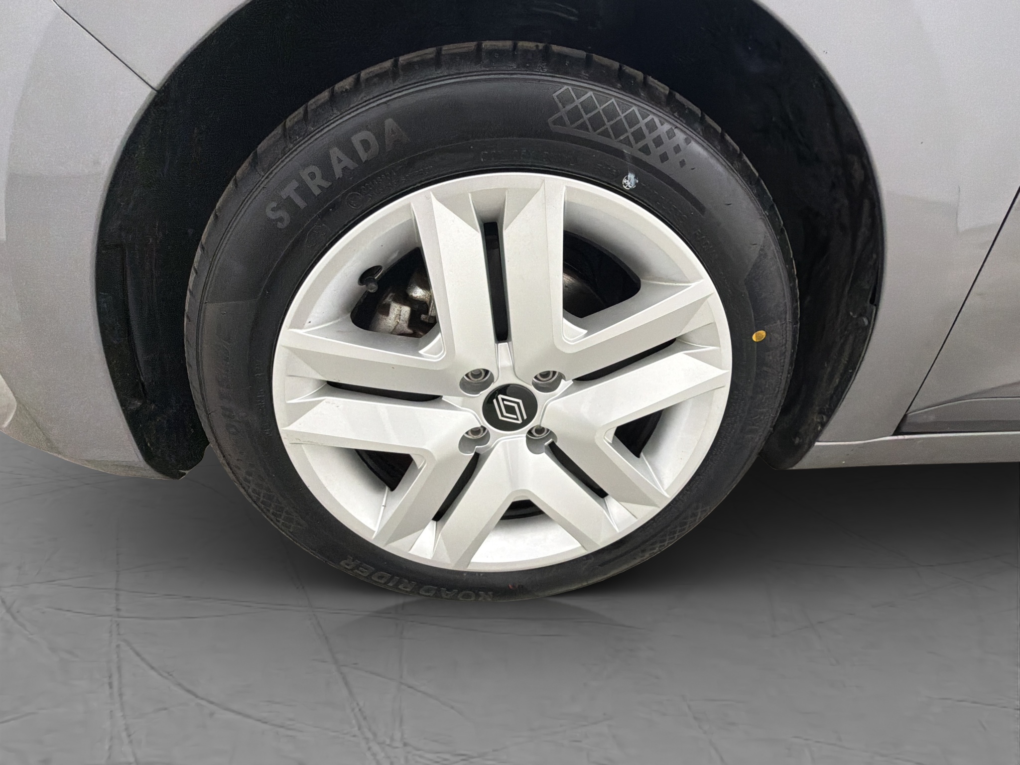 Renault Clio E-TECH MultiMode, 143hk, 2024