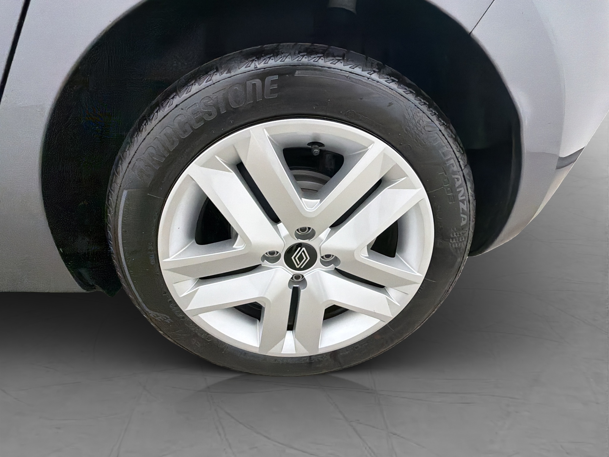 Renault Clio E-TECH MultiMode, 143hk, 2024