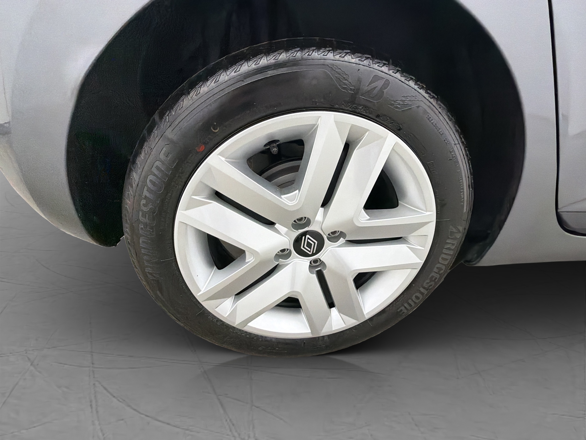 Renault Clio E-TECH MultiMode, 143hk, 2024