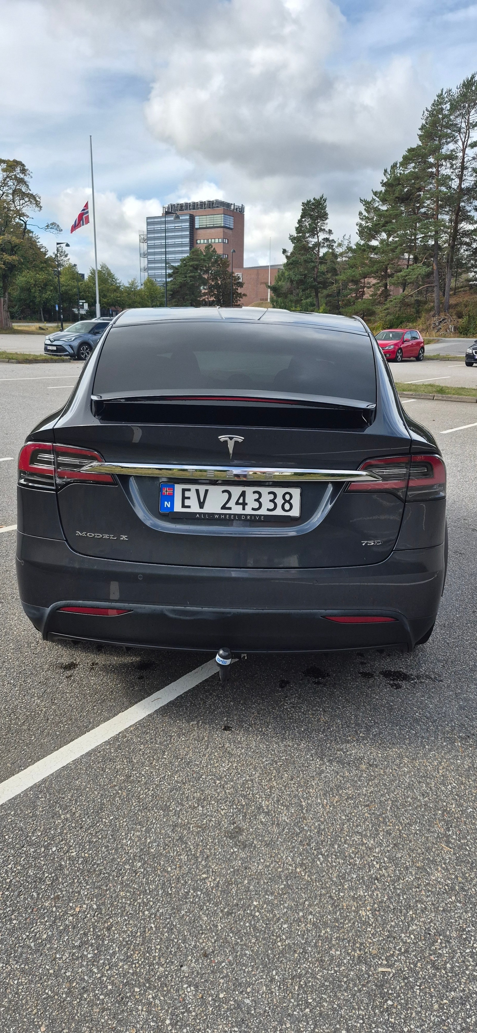 Tesla Model X 75D, 525hp, 2018
