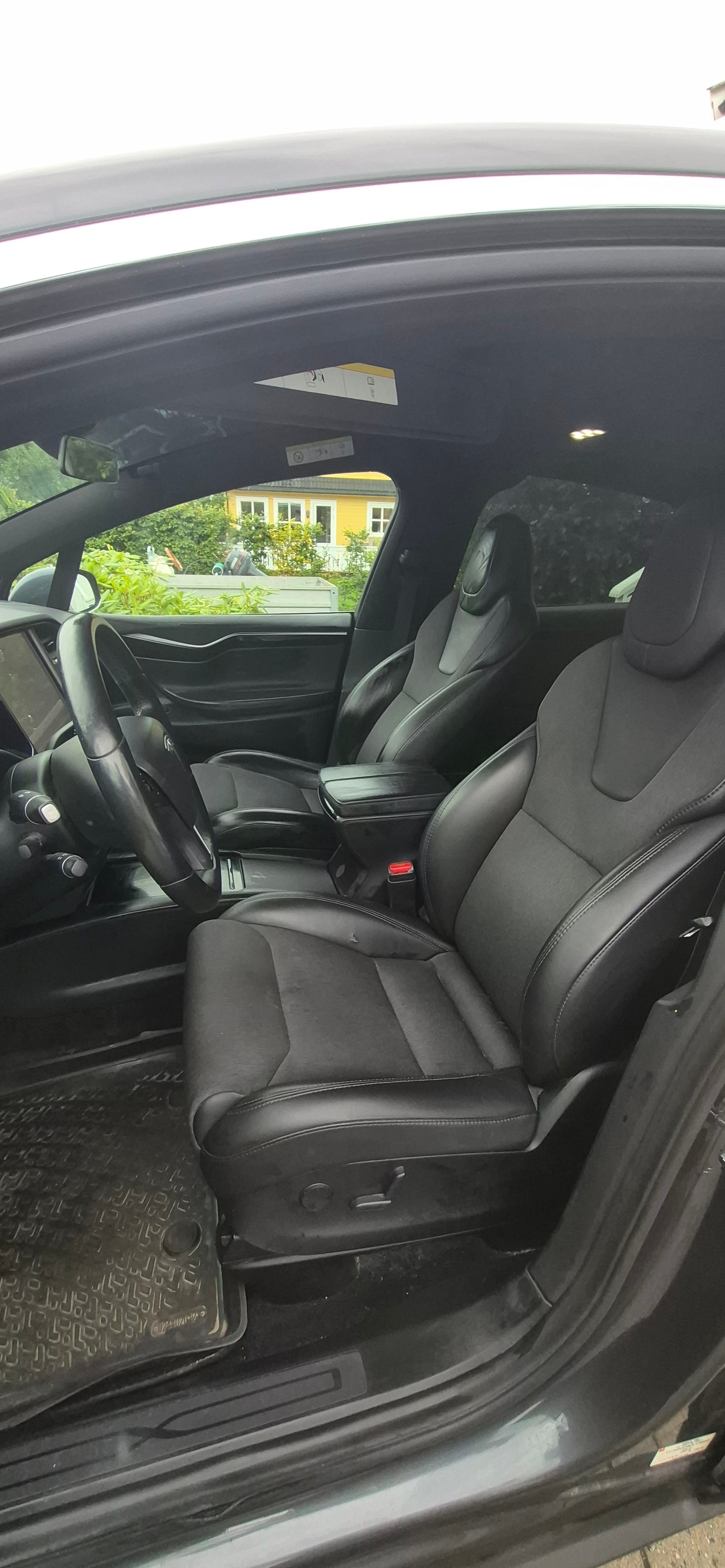 Tesla Model X 75D, 525hp, 2018
