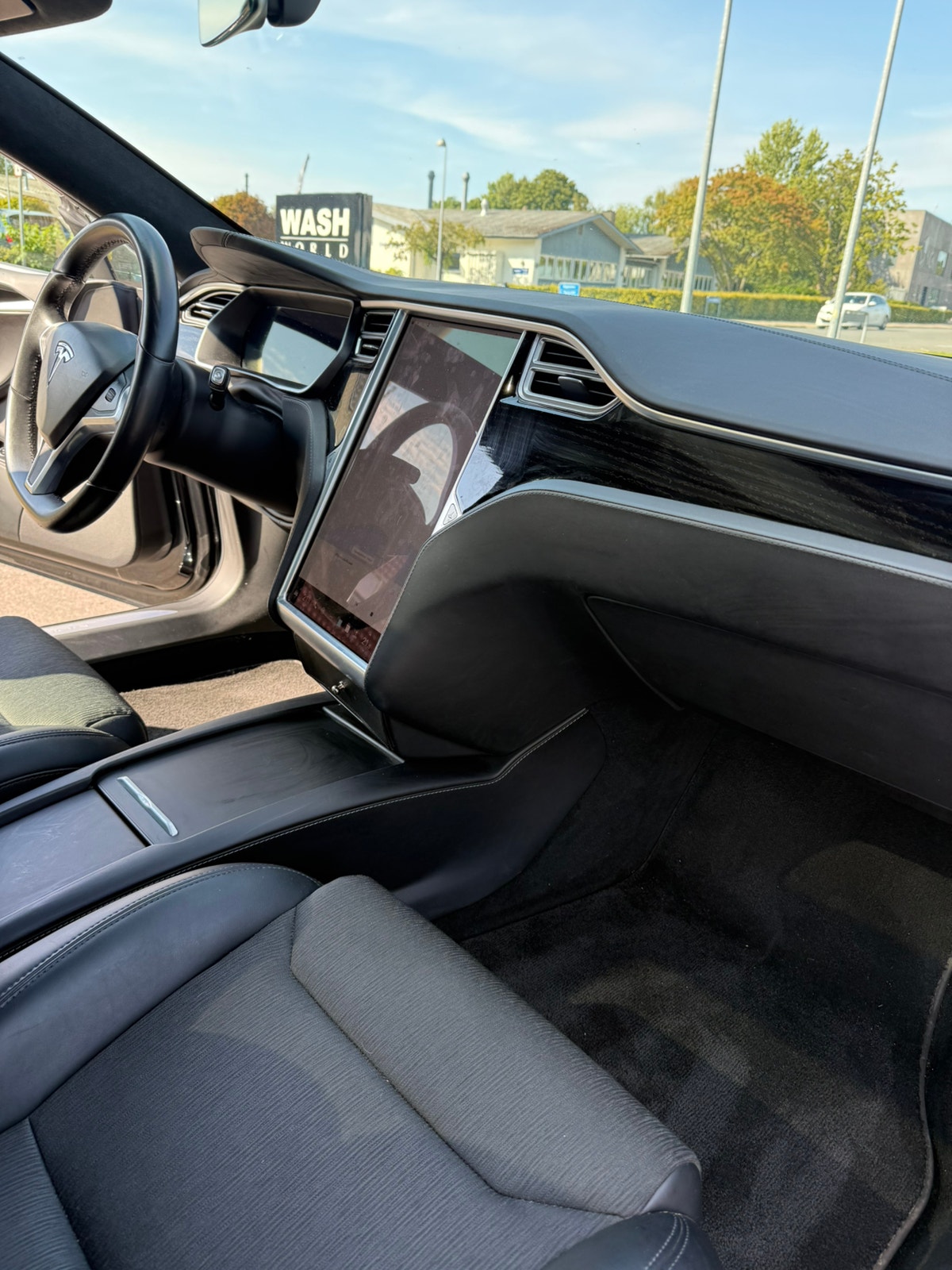Tesla Model S 75D, 525hp, 2017