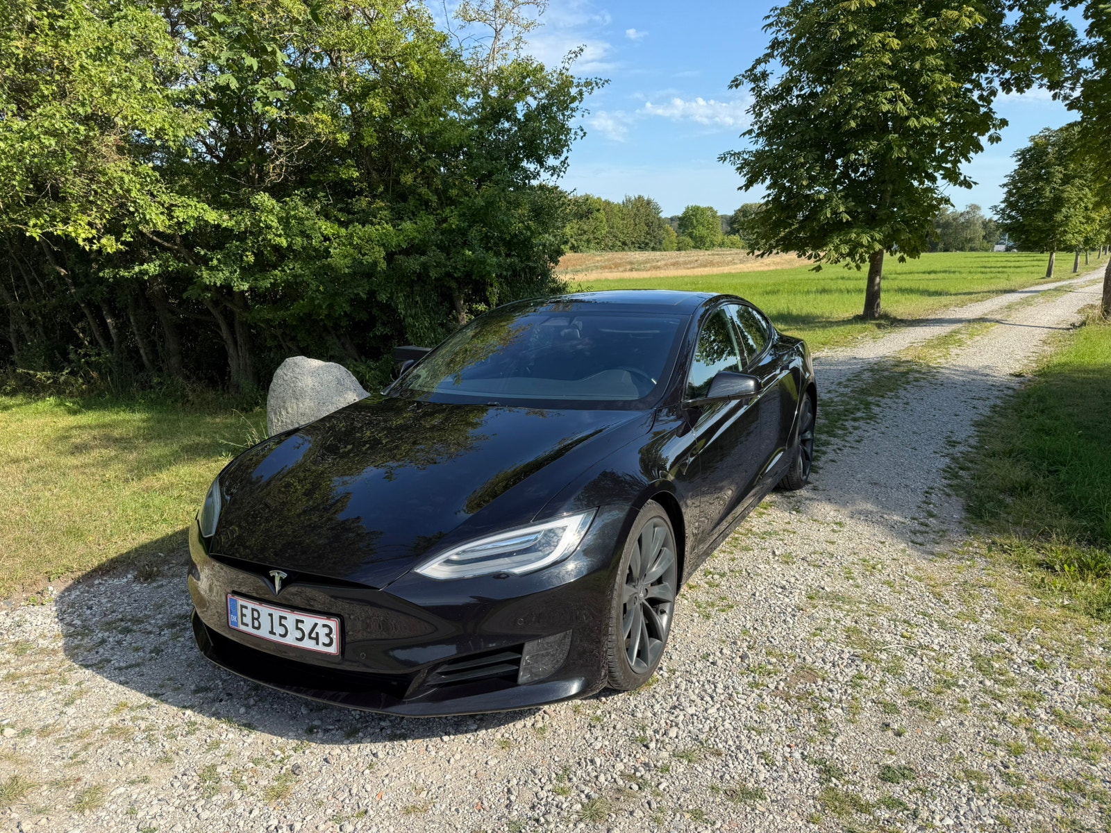 Tesla Model S 75D, 525hp, 2017