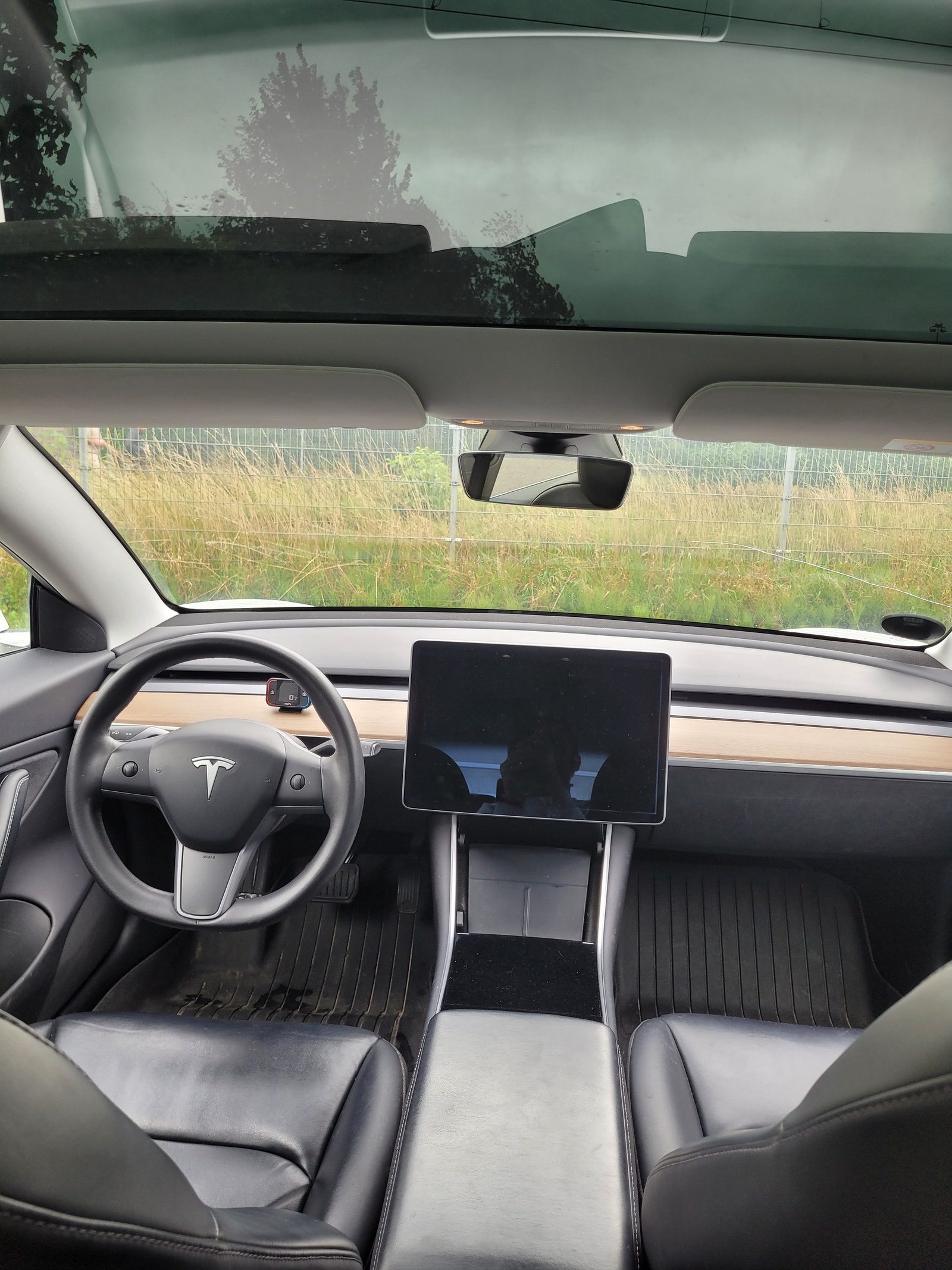 Tesla Model 3 Standard Range Plus, 306ps, 2019