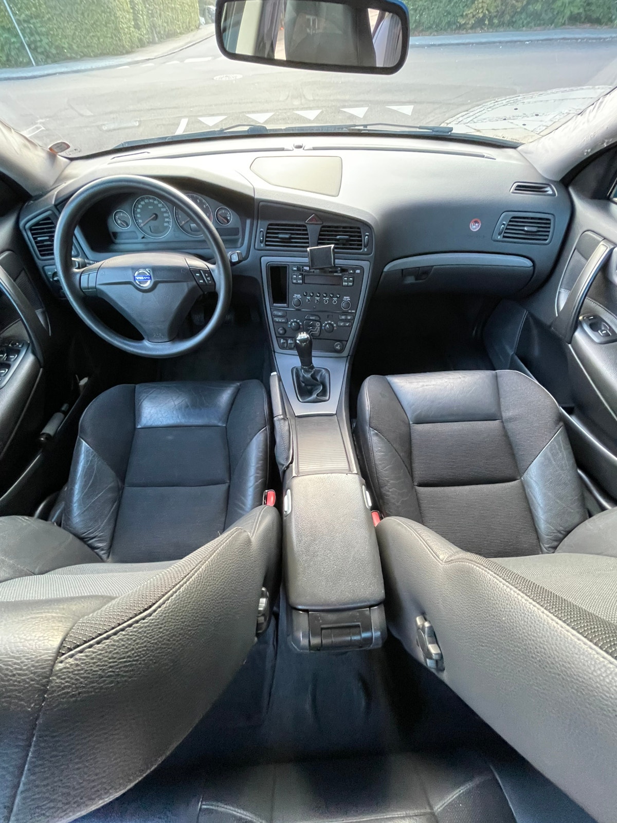 Volvo S60 2.4 Manual, 5-trins, 140ps, 2006