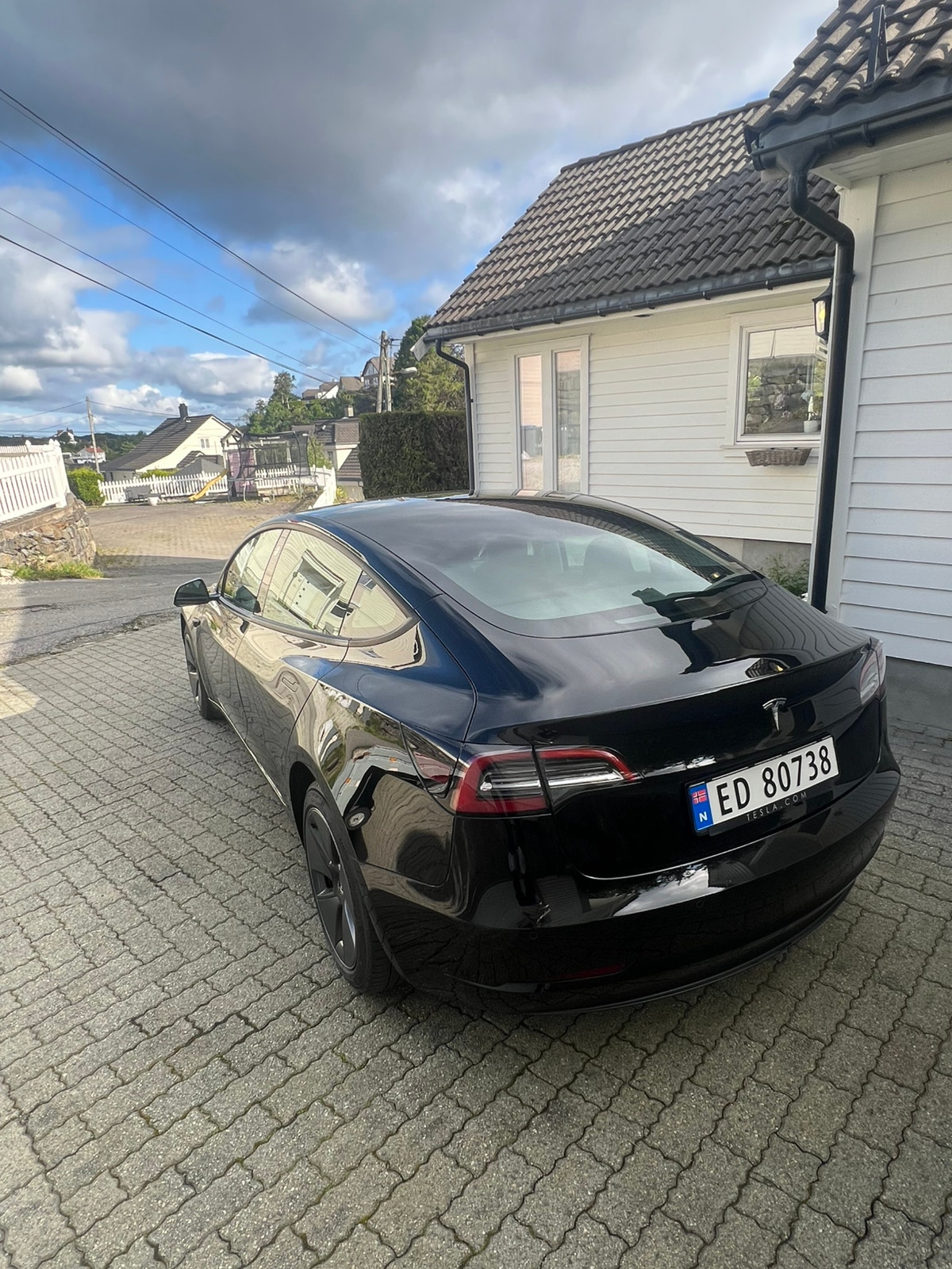 Tesla Model 3 Standard Range, 283ps, 2022