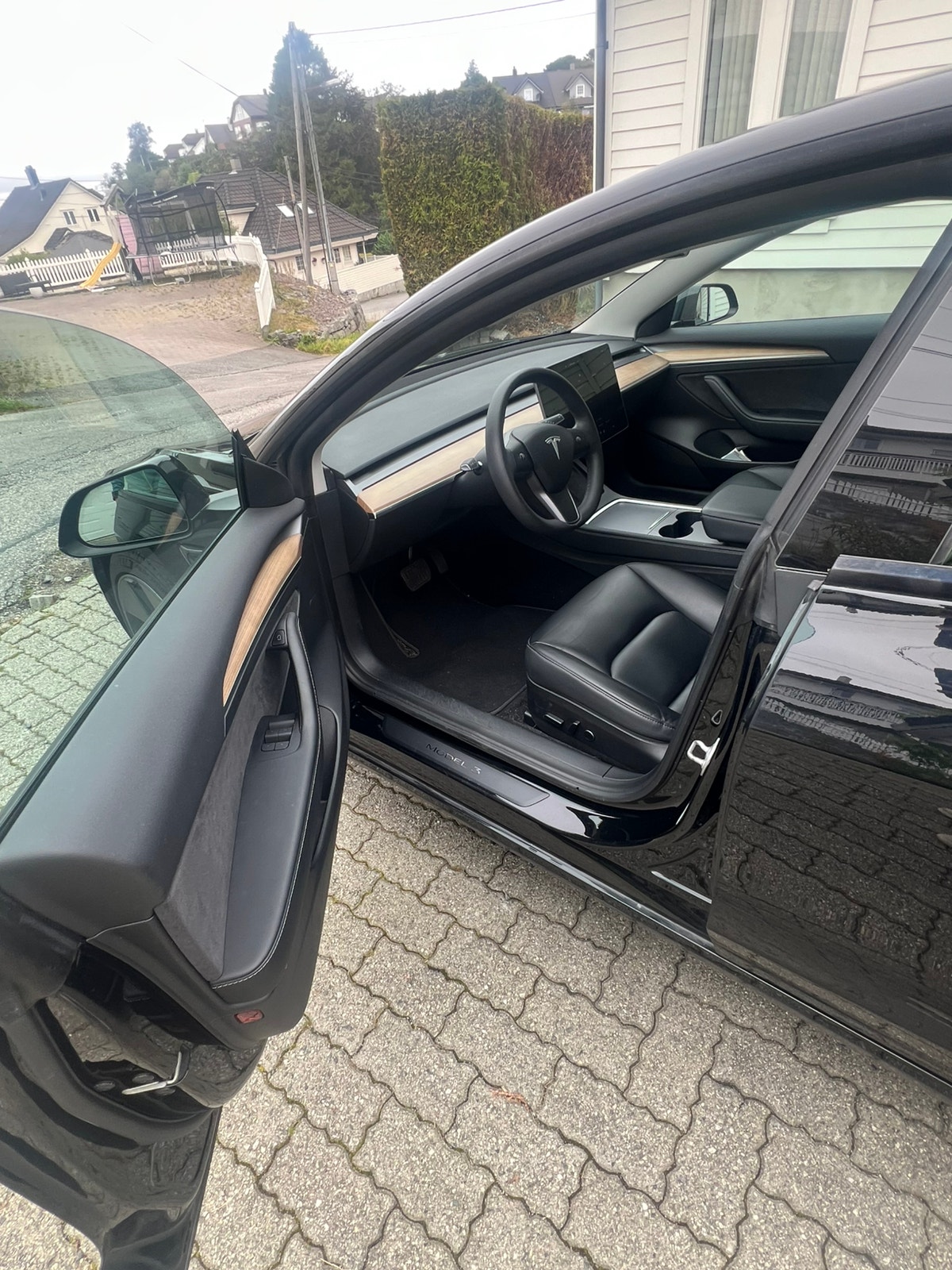 Tesla Model 3 Standard Range, 283ps, 2022