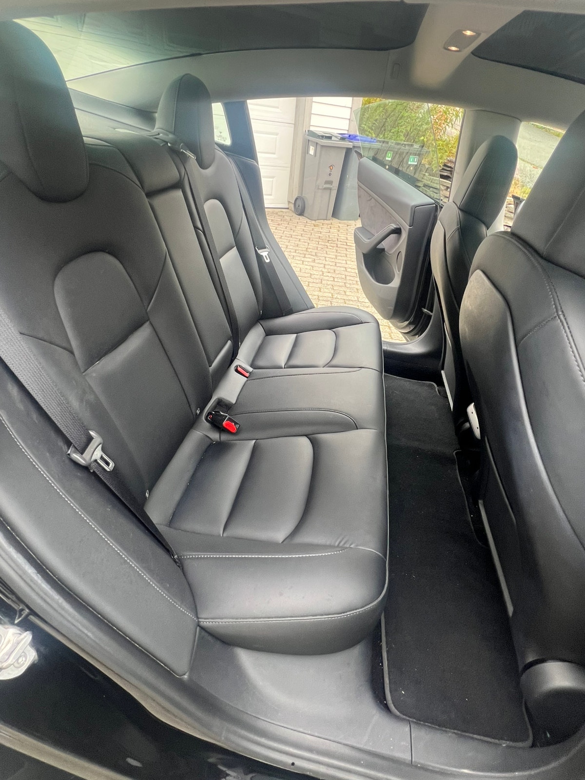 Tesla Model 3 Standard Range, 283ps, 2022