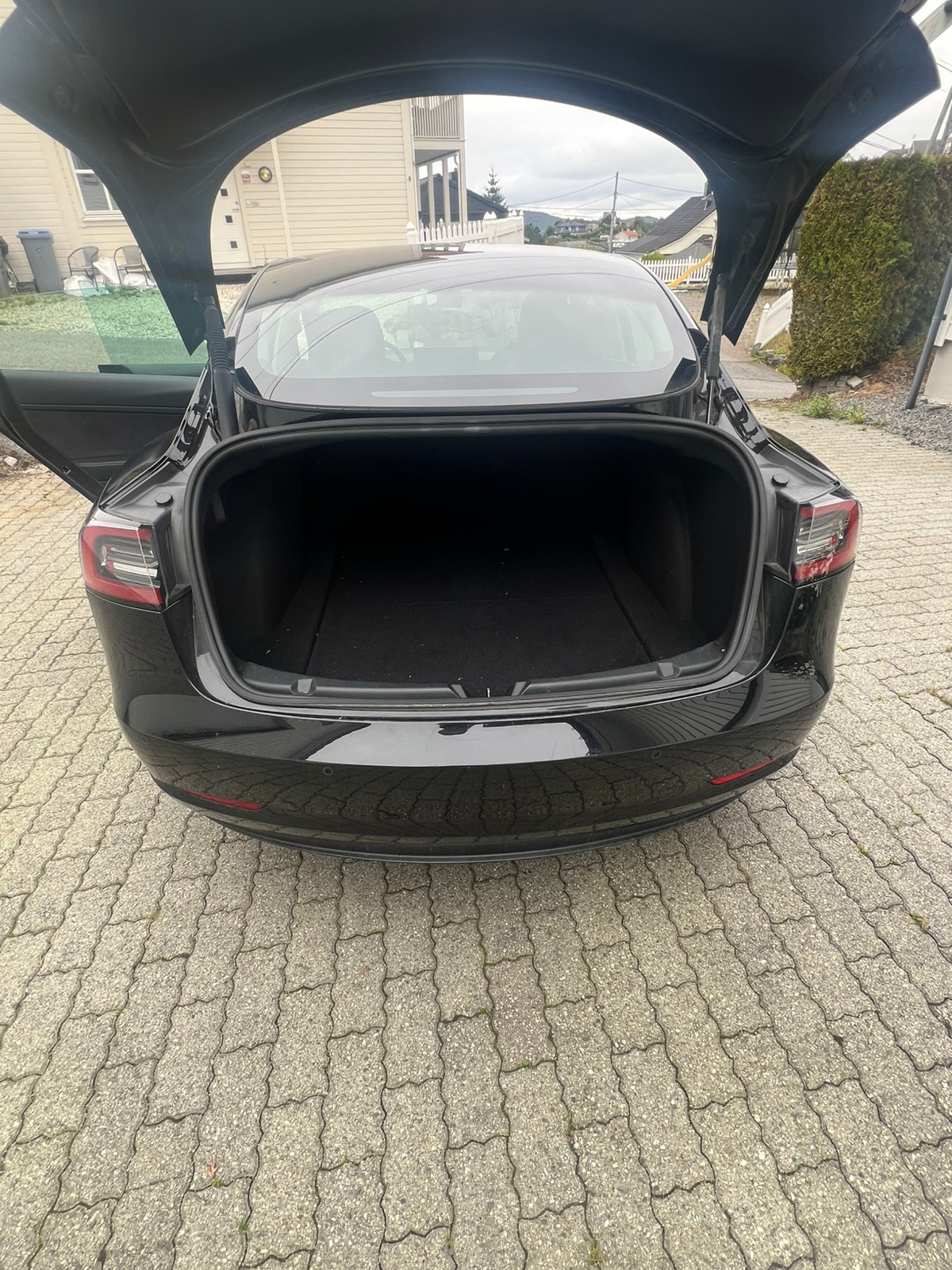 Tesla Model 3 Standard Range, 283ps, 2022
