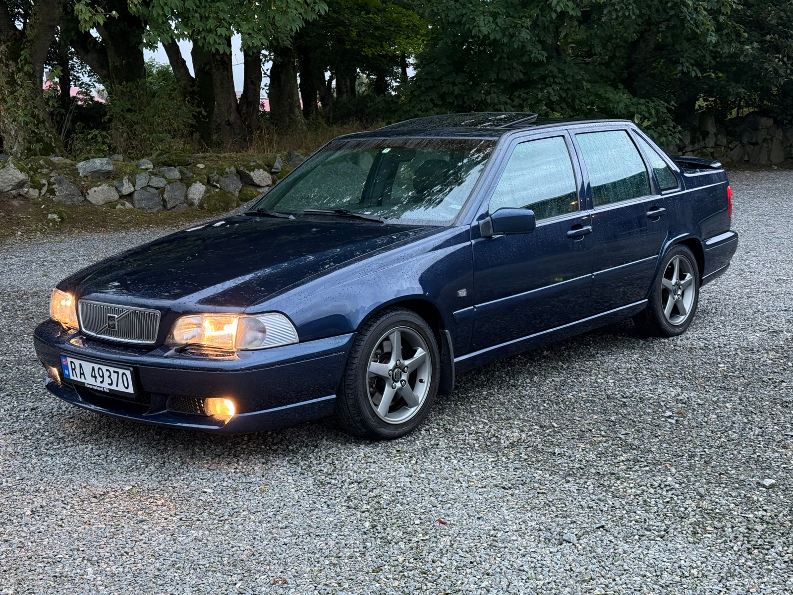 Volvo S70 R 2.3T Automatic, 4-trins, 240ps, 1998
