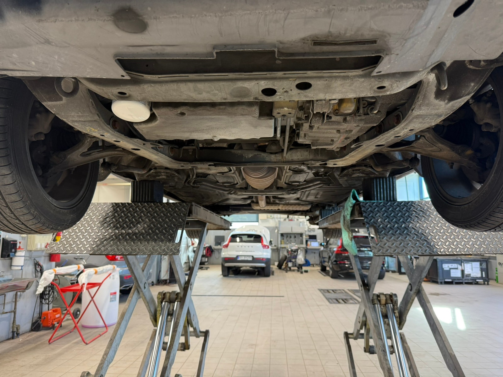 Volvo S70 R 2.3T Automatic, 4-trins, 240ps, 1998