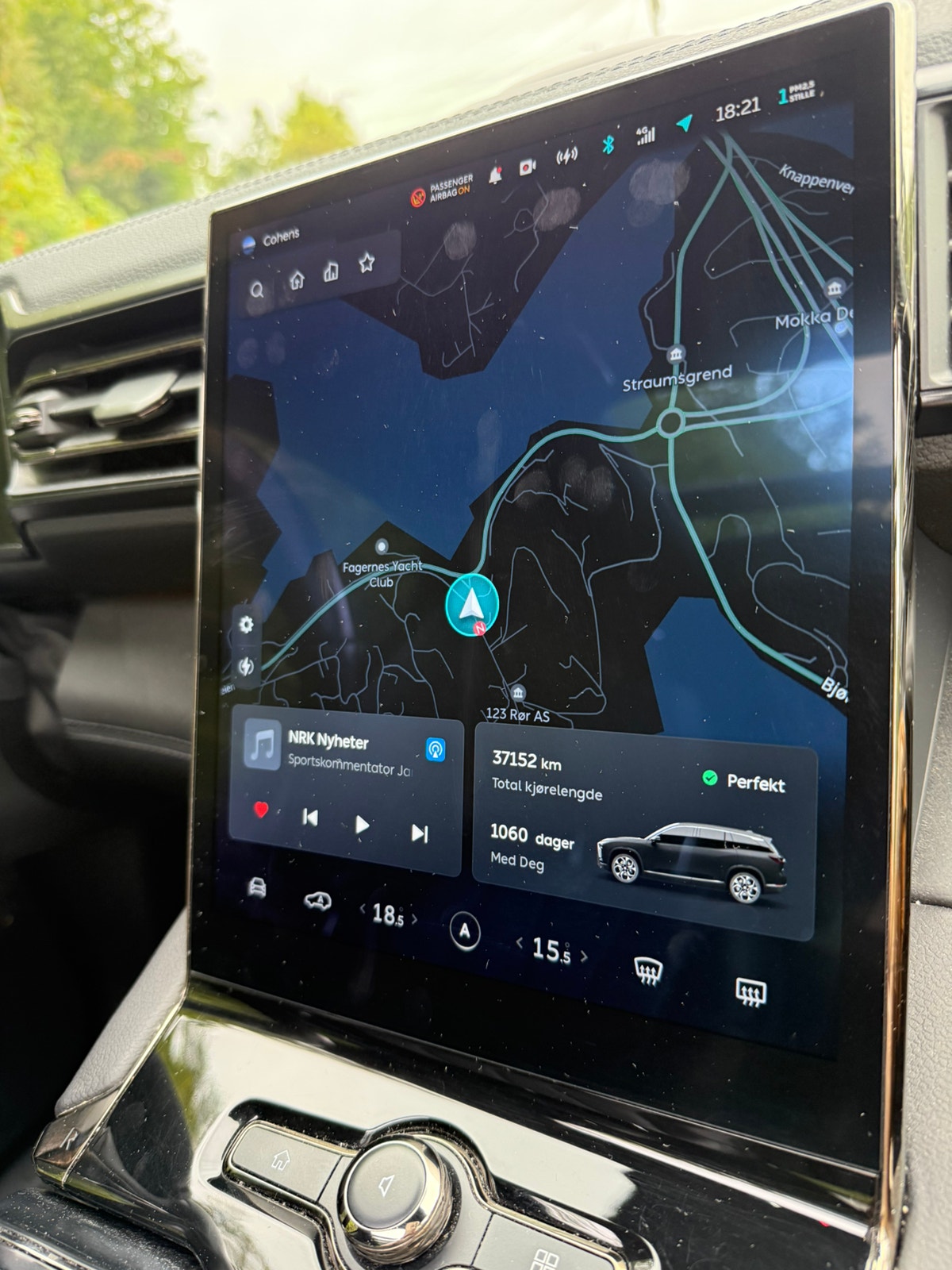 NIO ES8 Standard Range, 544hp, 2022