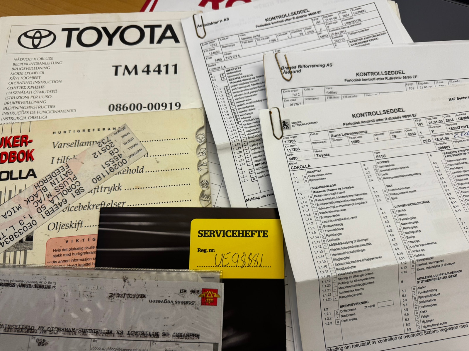 Toyota Corolla Liftback 1.3 Manual, 5-trins, 85ps, 2000