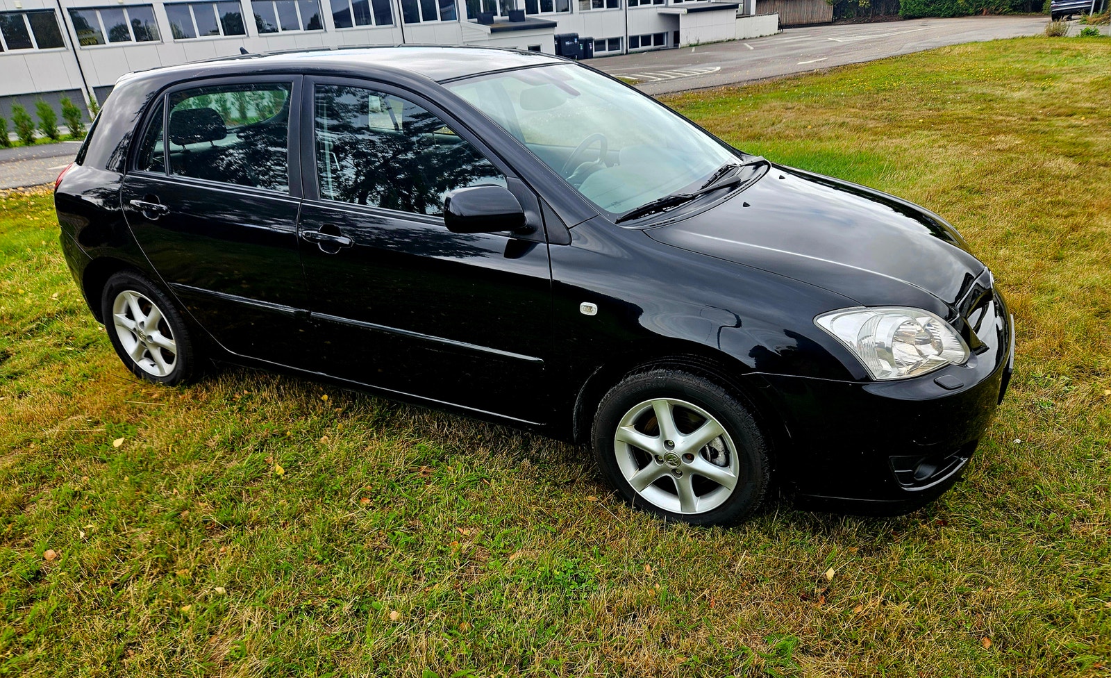Toyota Corolla 5-door 1.4 D-4D Manual, 5-trins, 90ps, 2006