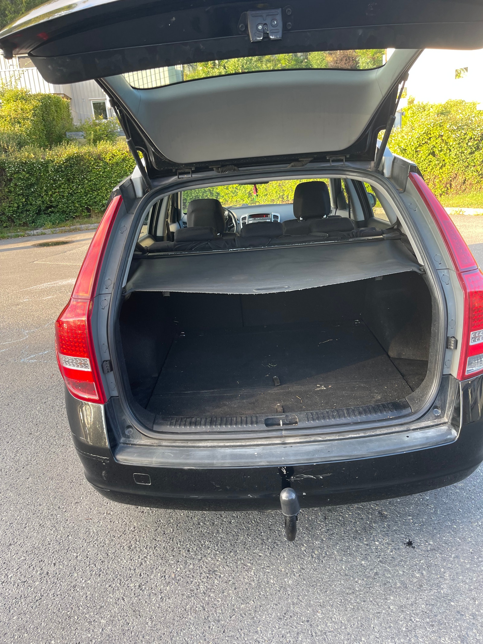 Kia cee'd_sw 1.6 CRDi Manual, 6-trins, 90ps, 2011