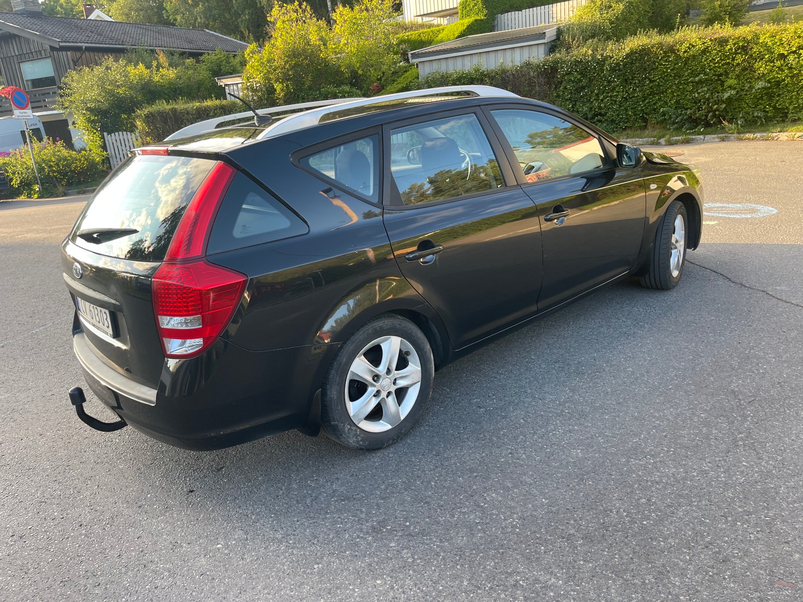 Kia cee'd_sw 1.6 CRDi Manual, 6-trins, 90ps, 2011