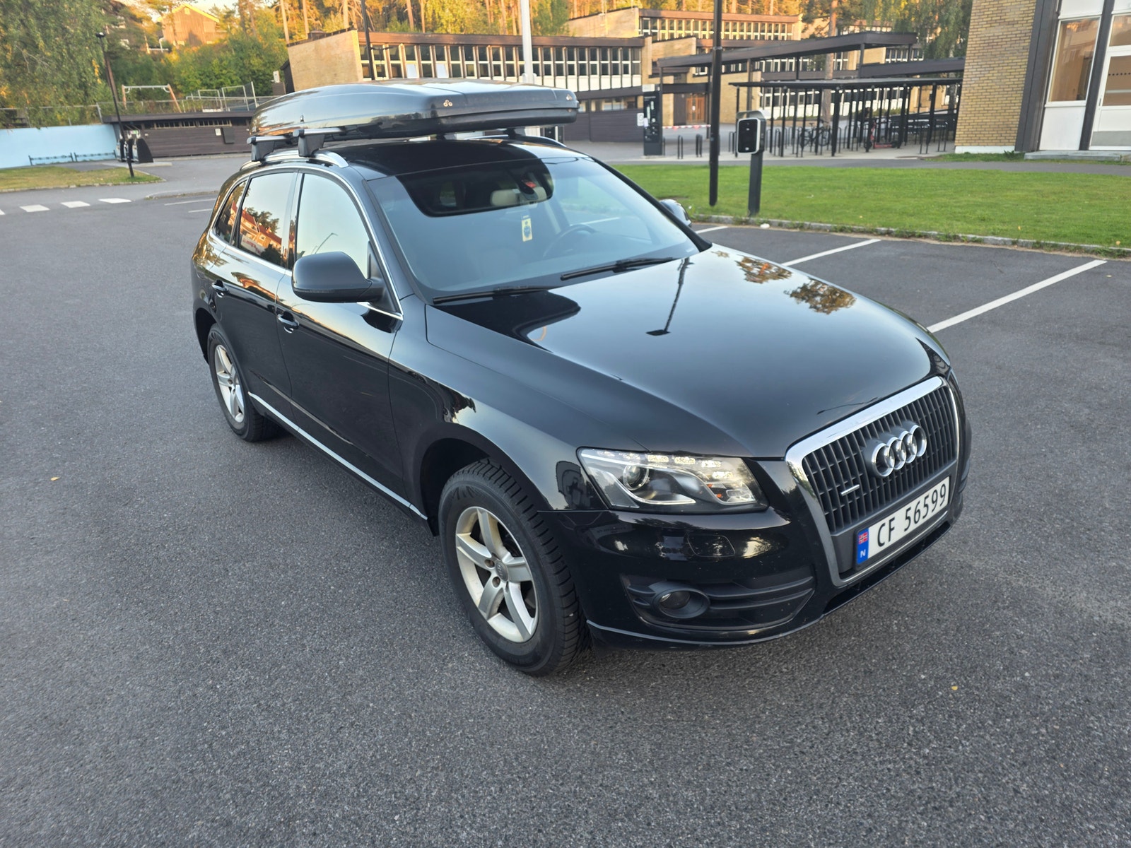 Audi Q5 2.0 TDI DPF quattro Manual, 143hp, 2011