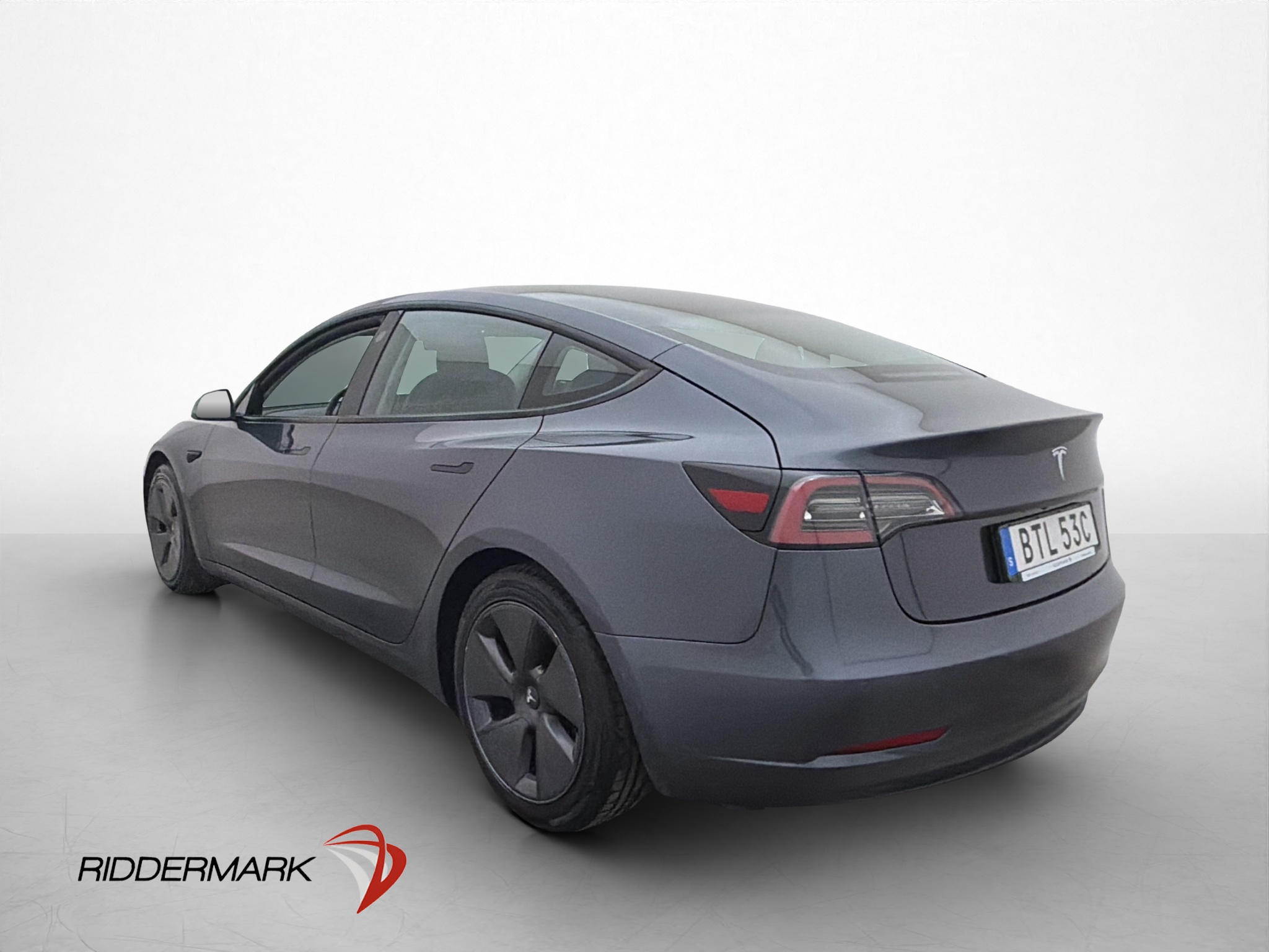 Tesla Model 3 Standard Range Plus, 325hp, 2021