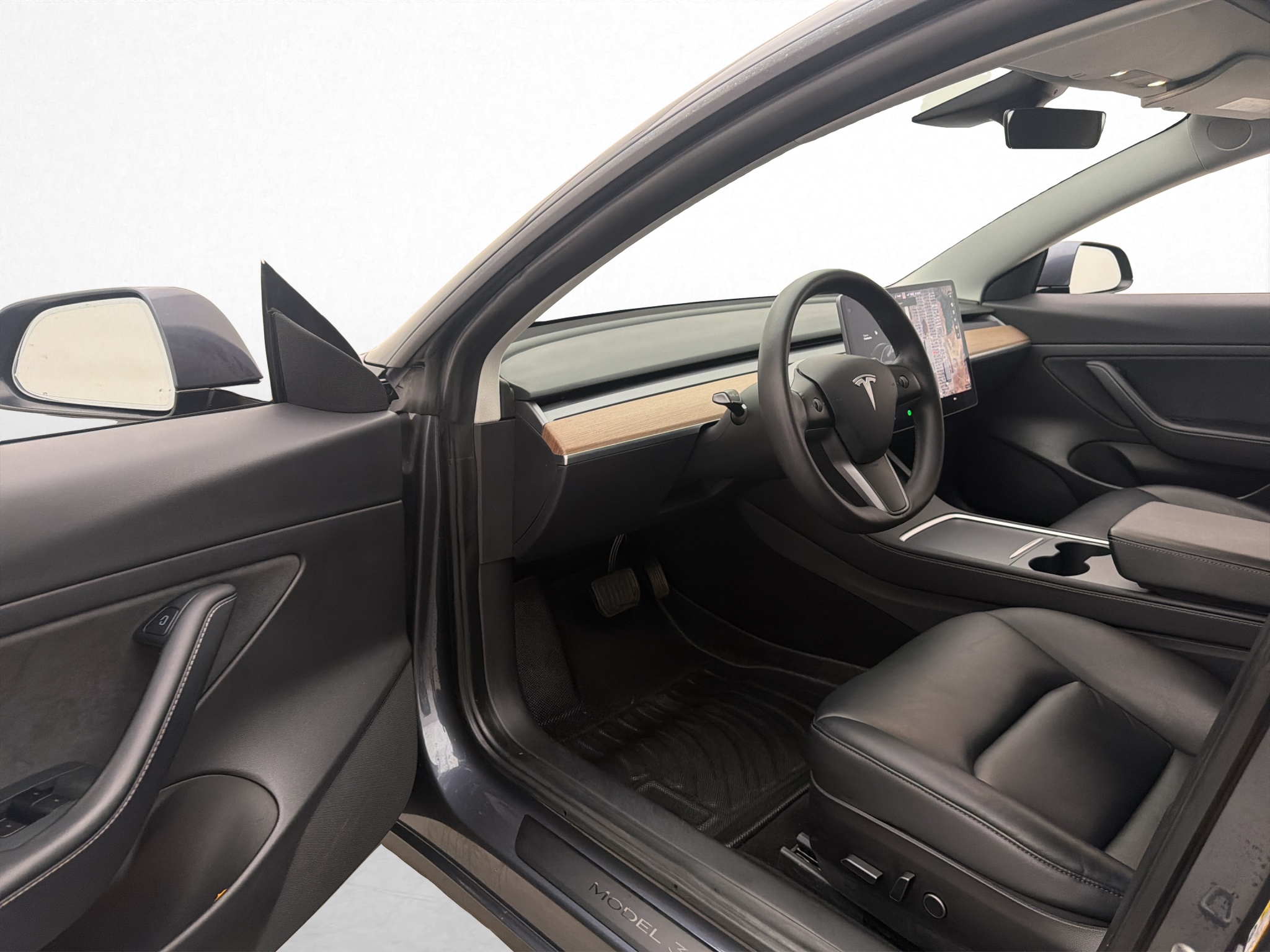 Tesla Model 3 Standard Range Plus, 325hp, 2021
