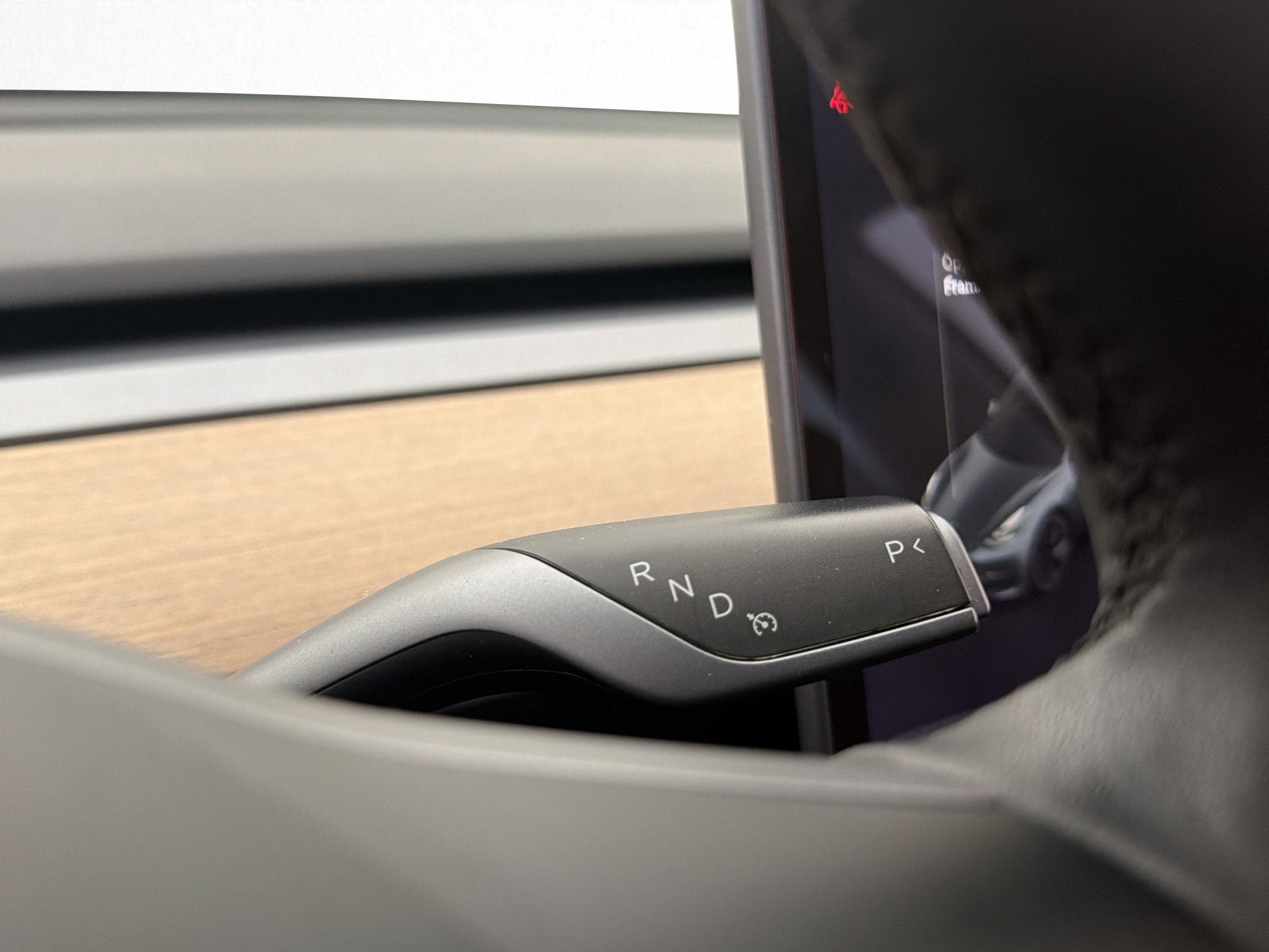 Tesla Model 3 Standard Range Plus, 325hp, 2021