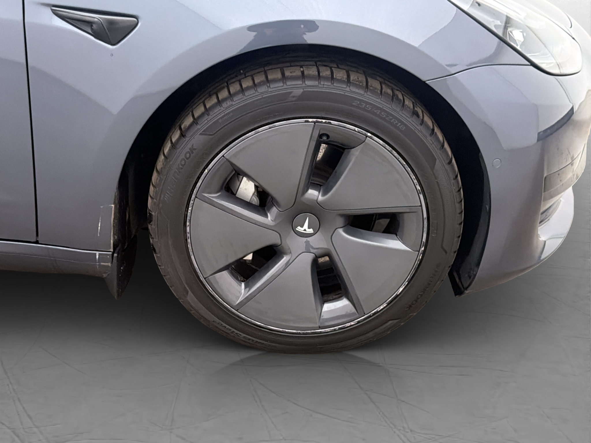 Tesla Model 3 Standard Range Plus, 325hp, 2021