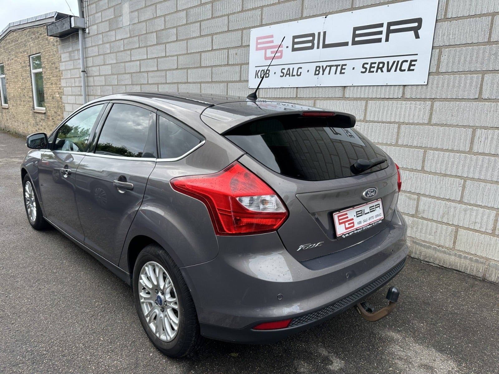 Ford Focus 1.6 Ti-VCT Powershift 6, 6-trins, 125ps, 2012