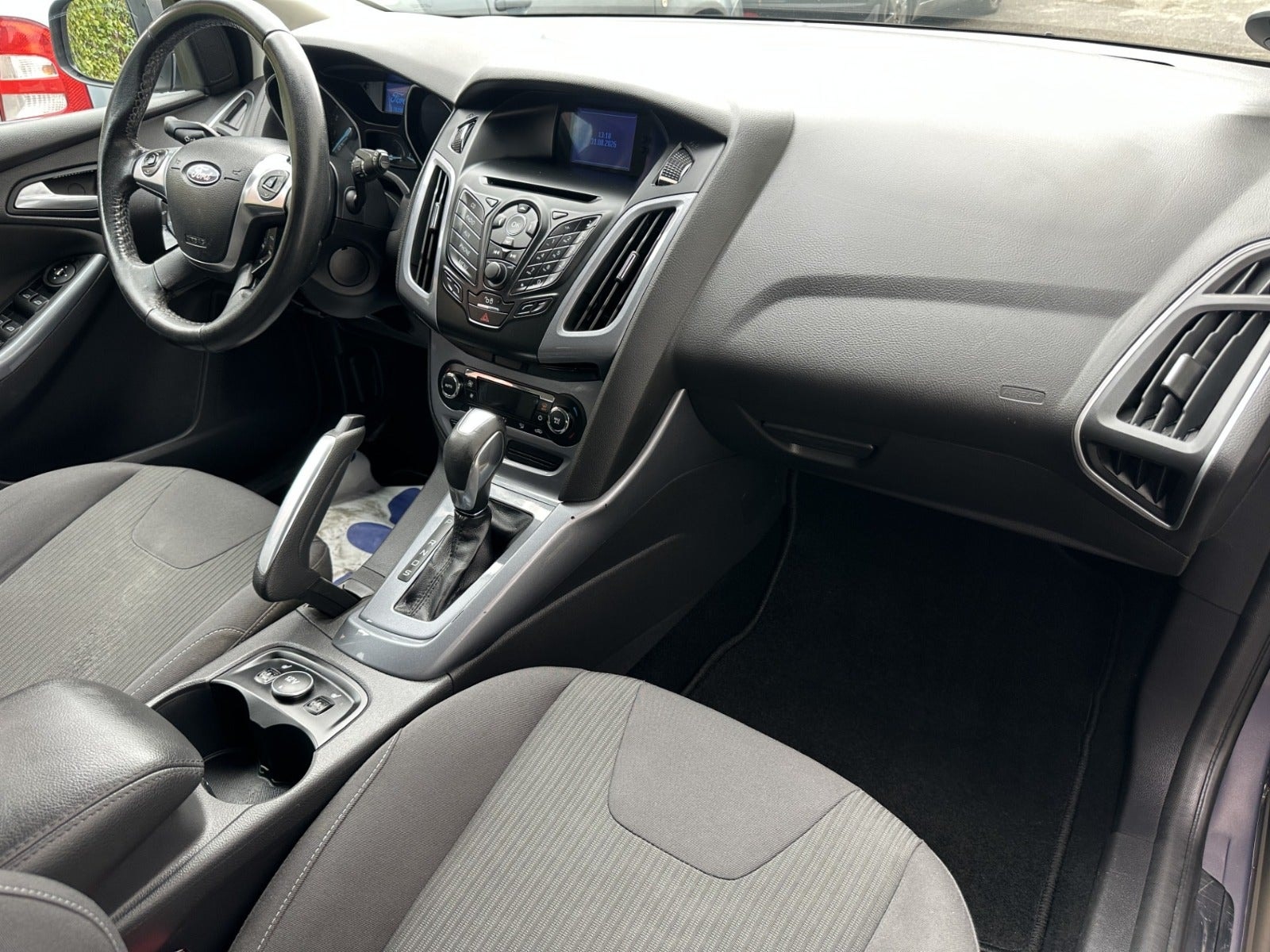 Ford Focus 1.6 Ti-VCT Powershift 6, 6-trins, 125ps, 2012