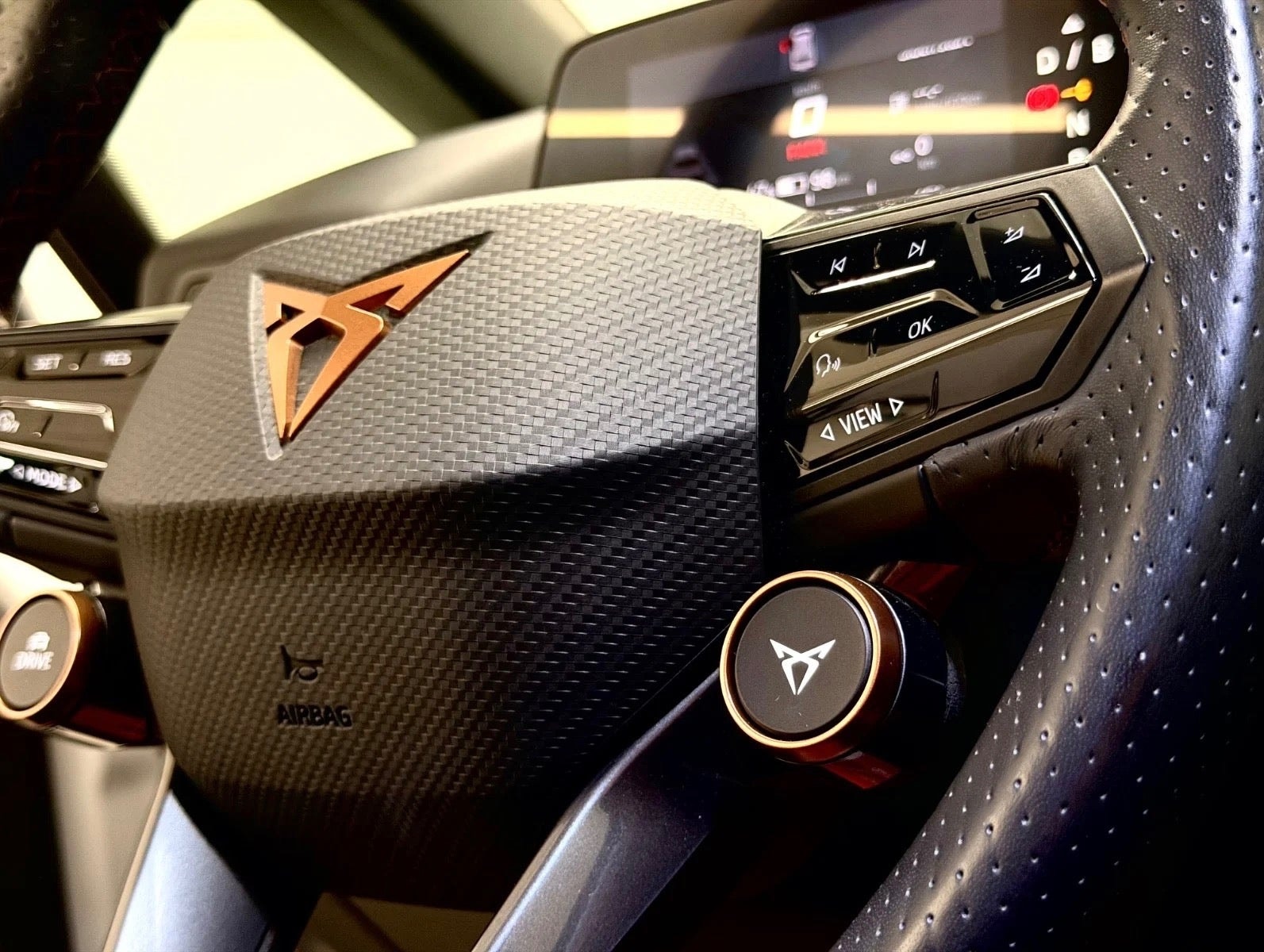 CUPRA Born e-boost 58, 231ps, 2022