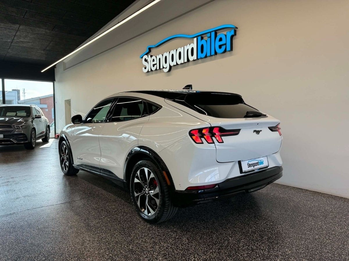 Ford Mustang Mach-E Standard Range AWD, 269hk, 2023
